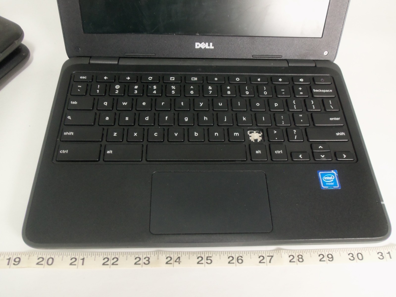 Lot of 8 Dell Chromebook 11 Laptops 11.6″ 4GB RAM Intel Celeron 1.60GHz DAMAGED