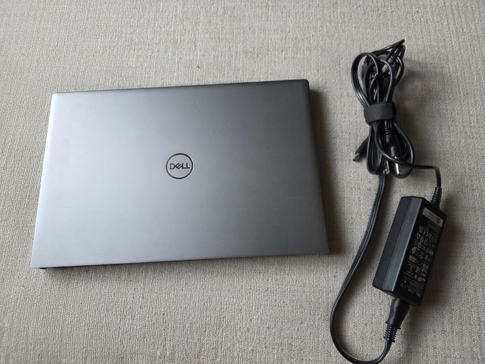 Dell Vostro 14 5410 14″ Intel Core i7-11390H, 16GB RAM, 512GB SSD Windows 11 Pro