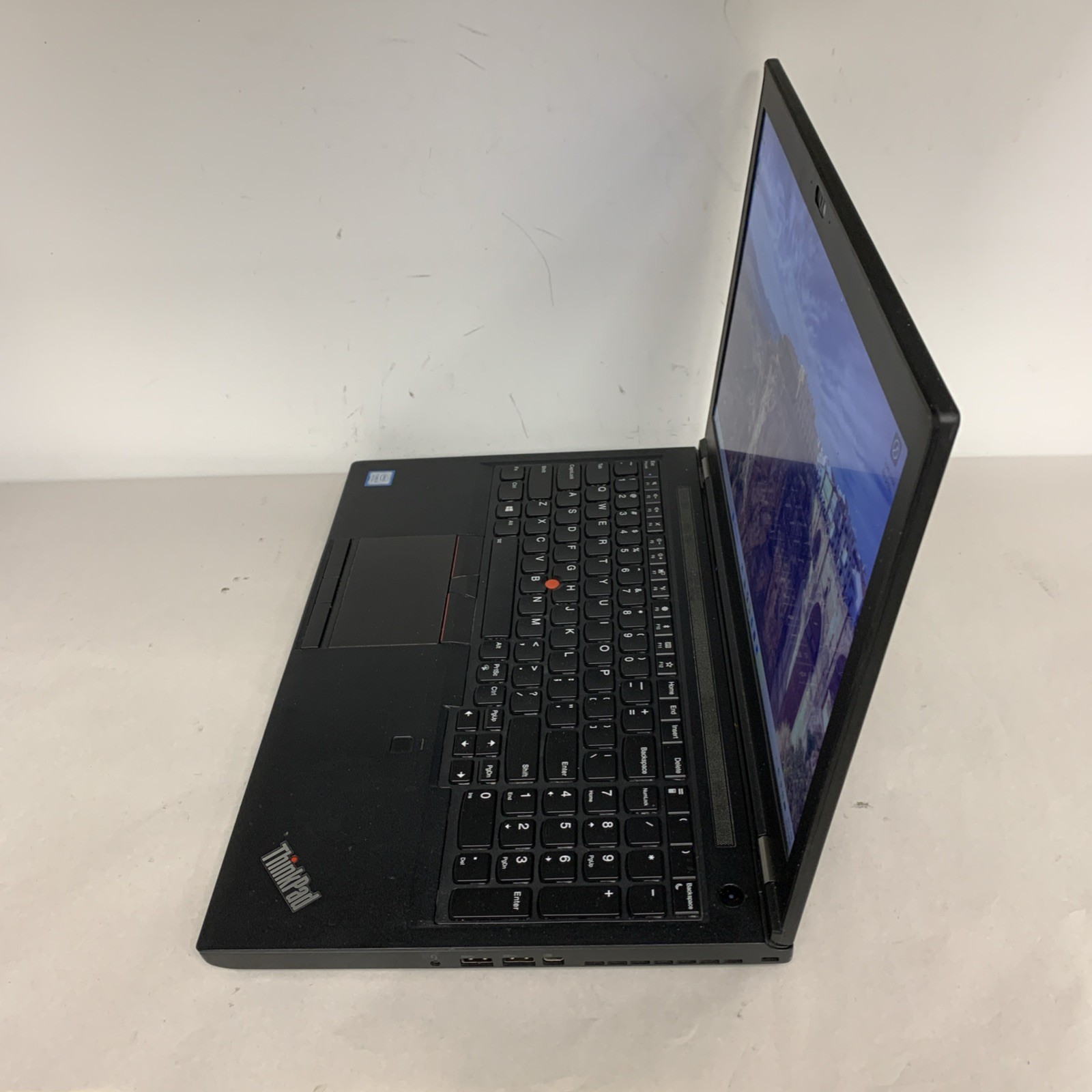 Lenovo ThinkPad P52 i7-8750H 16GB RAM 128GB SSD Win11 Pro NVIDIA Quadro P1000