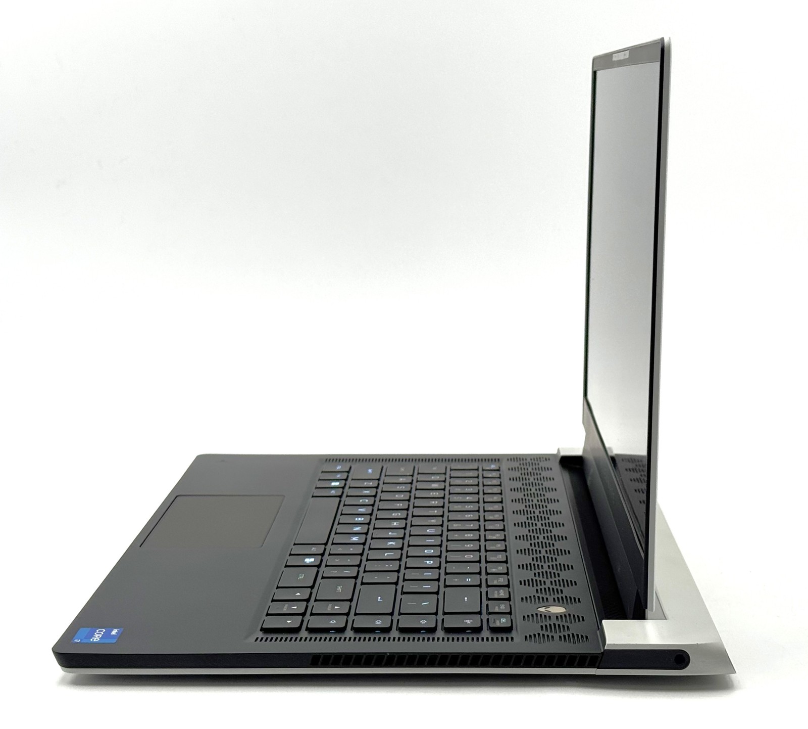Alienware x15 R1 – FHD – i7-11800H – 32GB – RTX 3070 – 1TB SSD – Lunar Light