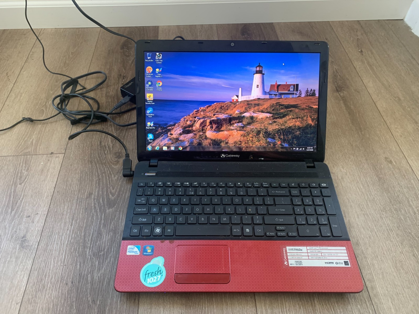 Gateway NV57H62u 15.6″ Intel Pentium B960 2.20GHz 4GB 320GB HDD Win 7 Home