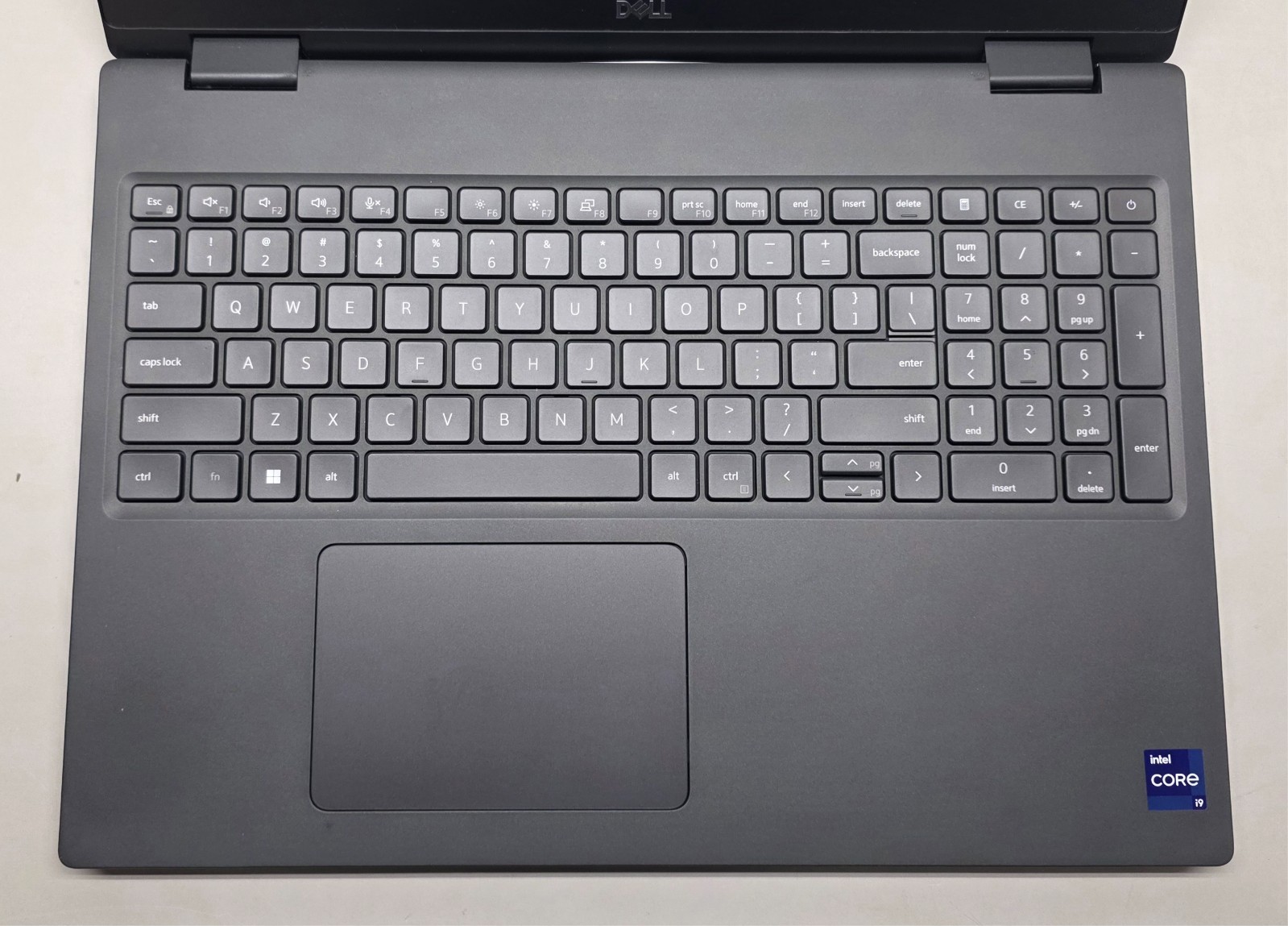 Dell Precision 7670 16″ i9-12950HX 2.30GHz 64GB RAM 512GB SSD RTX A1000 READ
