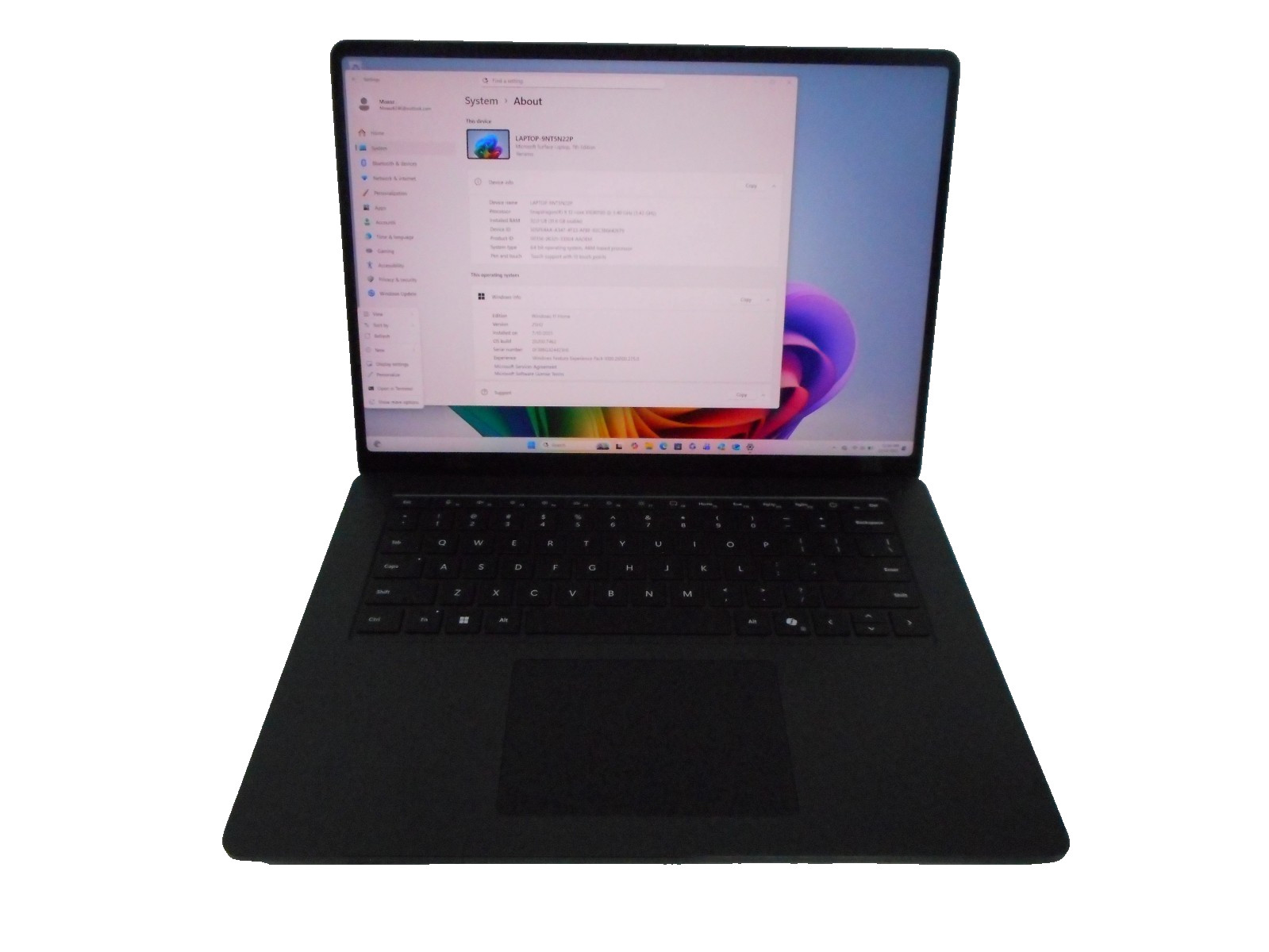 Microsoft Surface Laptop 7 13.8″ Snapdragon X Elite 3.4GHz 32GB RAM 1TB
