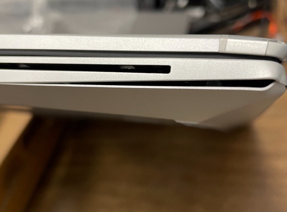 HP EliteBook 840 G8 14″ i5-1135G7 16GB 512GB Win 11 Pro, Dents (READ)
