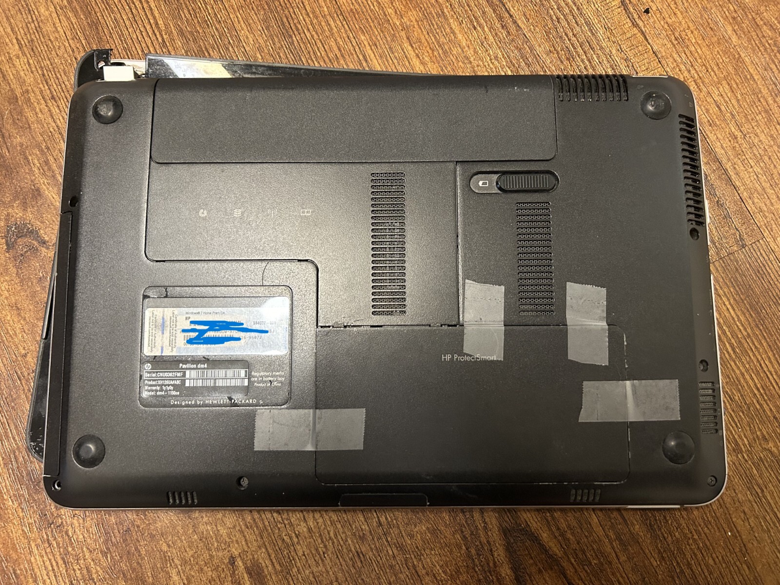 BROKEN HP Pavilion dm4-1150ca Intel Core i5 AS IS CRACKED SCREEN HINGE