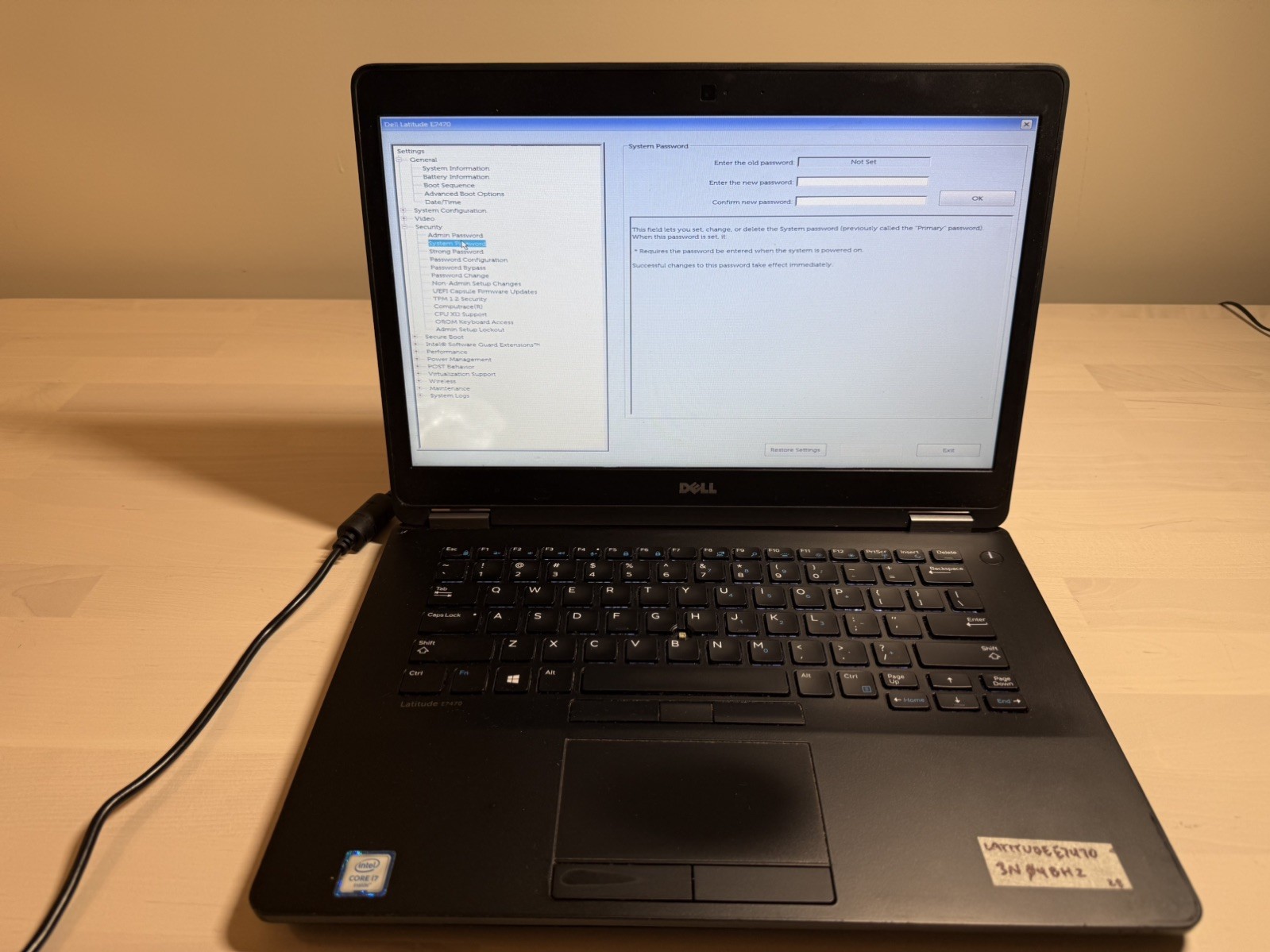 Dell Latitude E7470 Laptop Intel Core i7 6th Gen No HD/OS/AC Adapter
