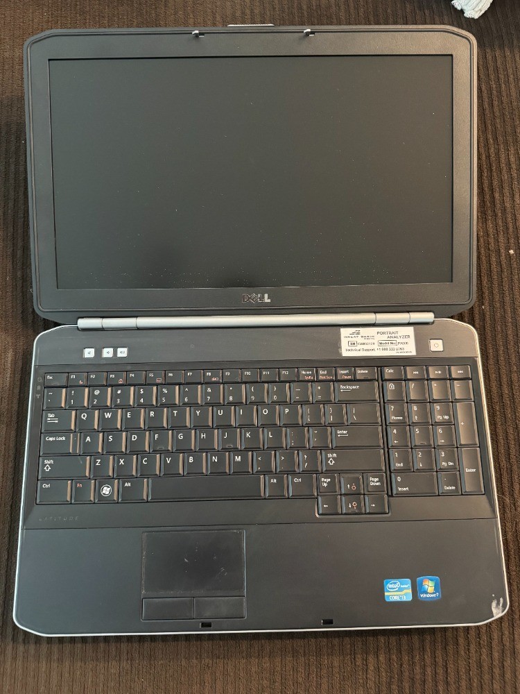 Dell Latitude E5520 • i3 • 4GB RAM • 300GB HDD • Windows 10 Pro • Tested w/charg