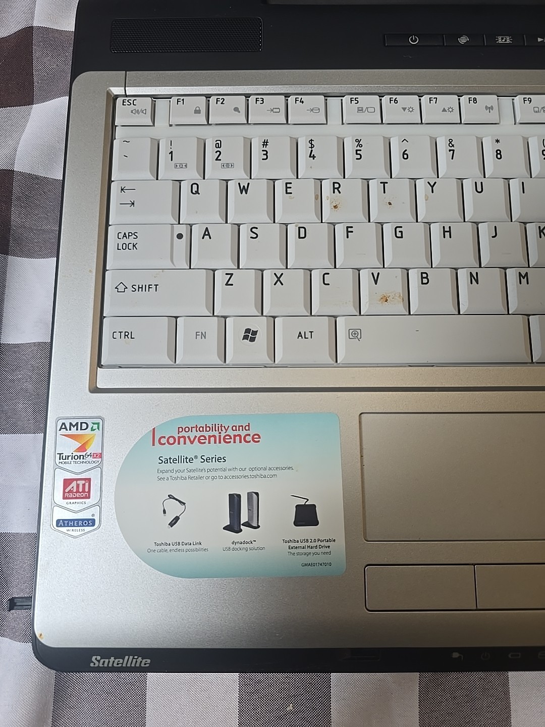 Toshiba Satellite P205D-S7802 Laptop AMD Turion 64 x2 4GB Ram 160GB HDD Works