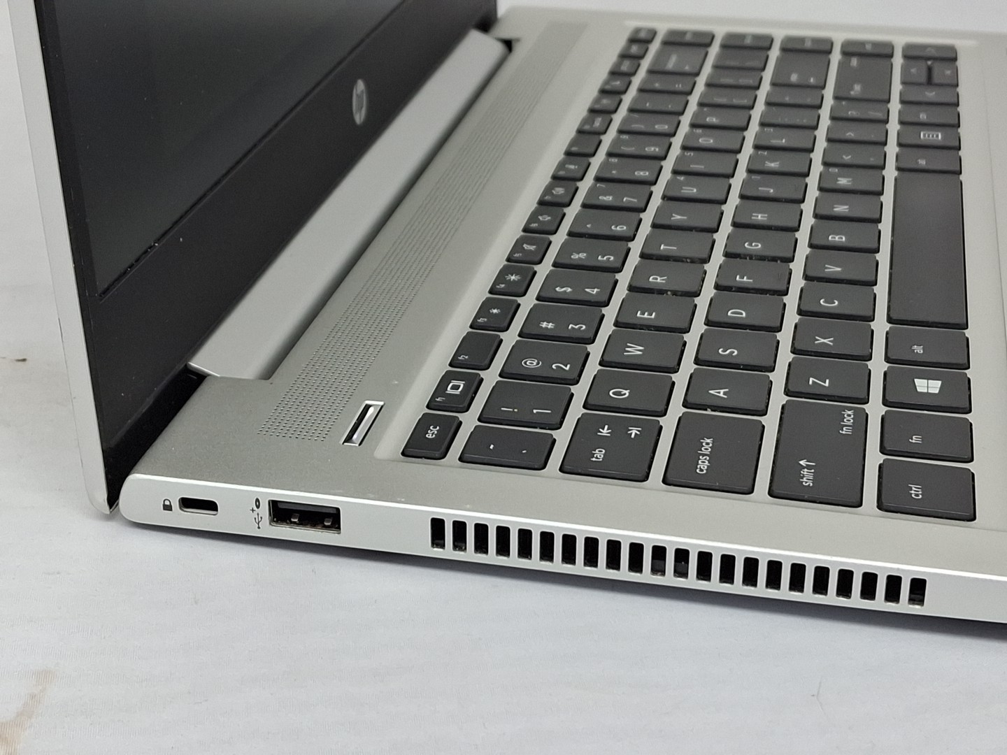 HP ProBook 440 G7 – i5-10210U – 256GB, 8GB – Windows 11, 14″ – Adapter included