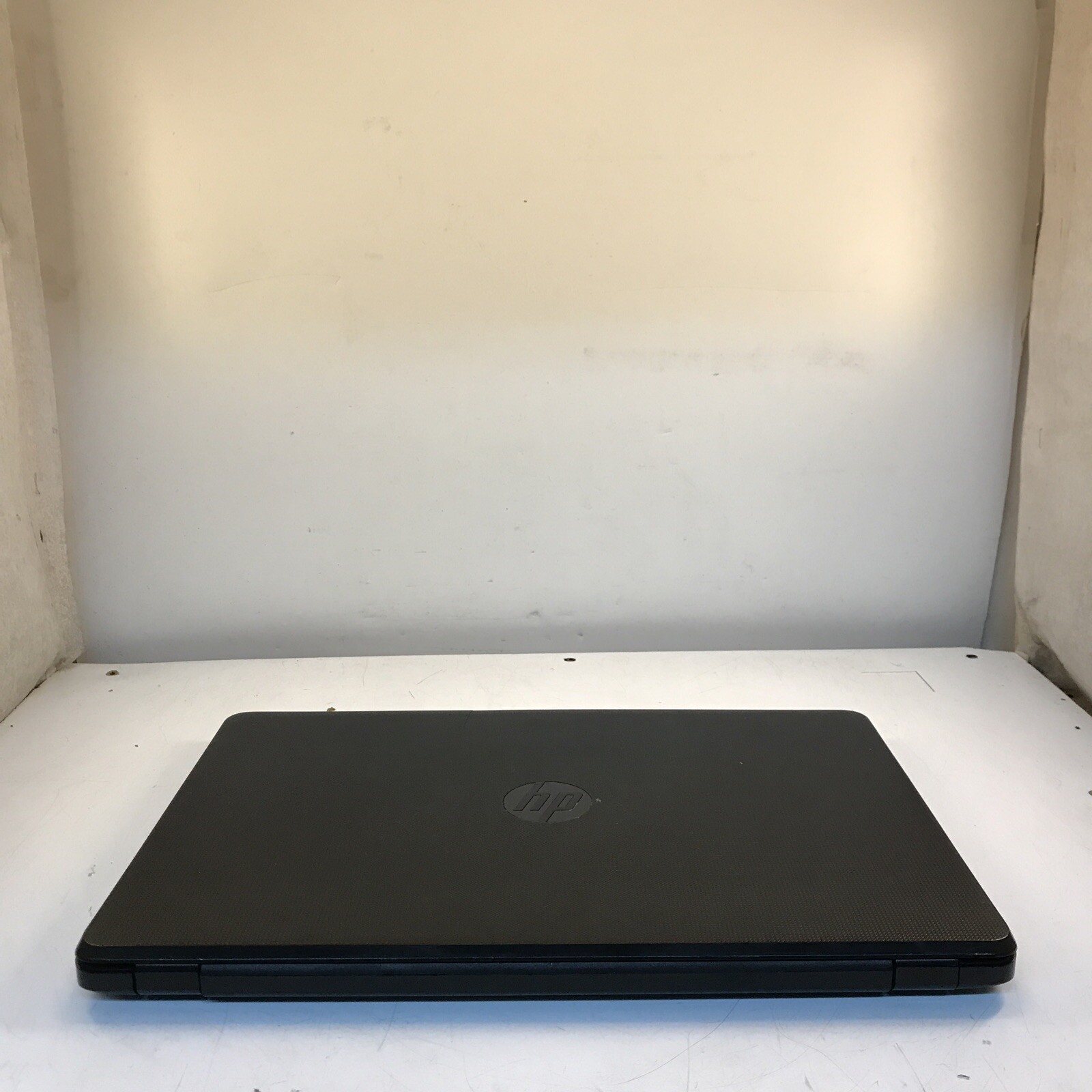 HP PAVILION 15-bs1xx 15-8250U 1.60 GHz, 8GB RAM, NO HDD/OS boot to bios