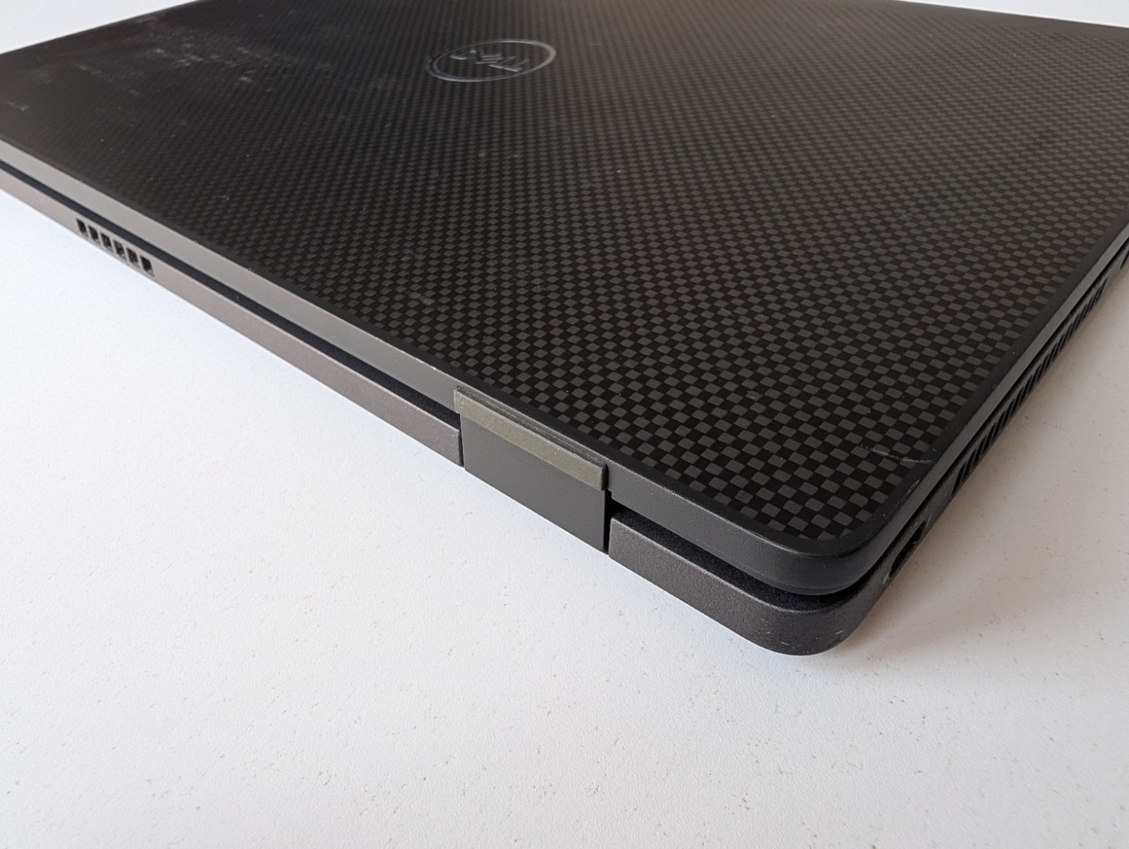 Dell Latitude 7420 14″ (Intel Core i7 11th Gen., 1.2GHz, 16GB RAM, 512GB SSD)…