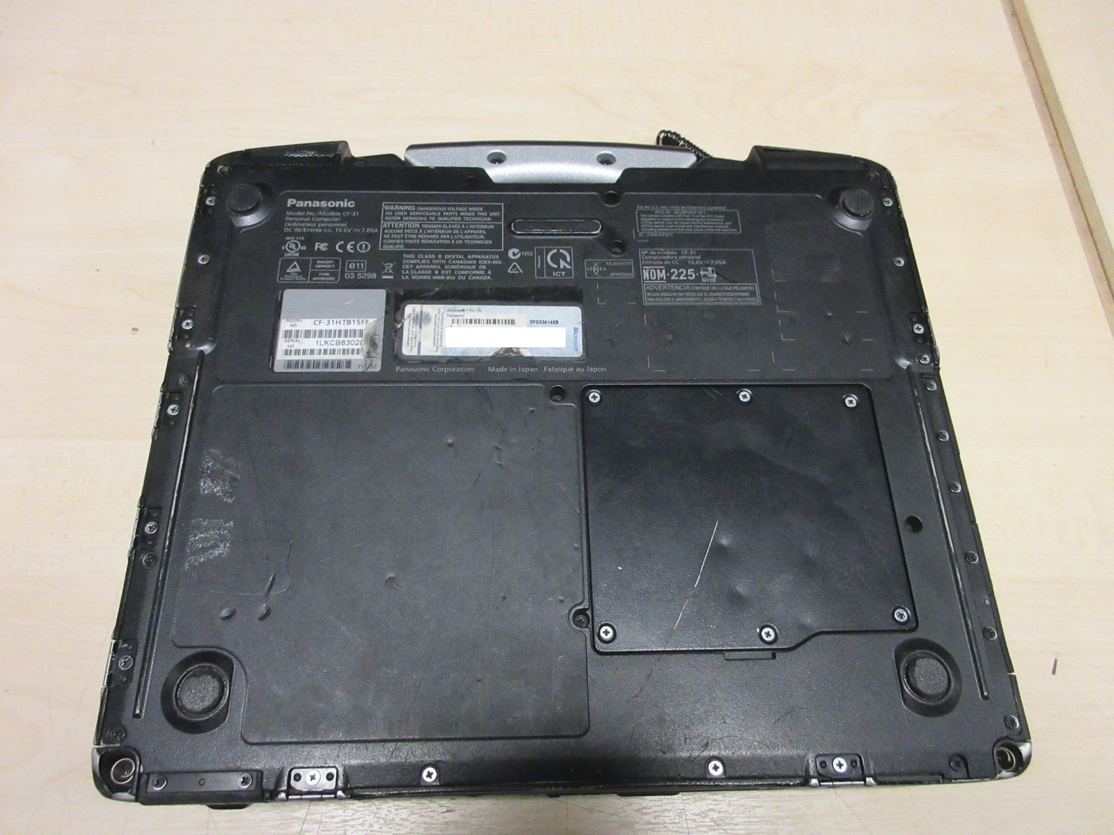 PANASONIC CF-31 CF-31HTB15FF MK1 Rugged Toughbook I5 2.4 4GB DDR3 TOUCHSCREEN W7