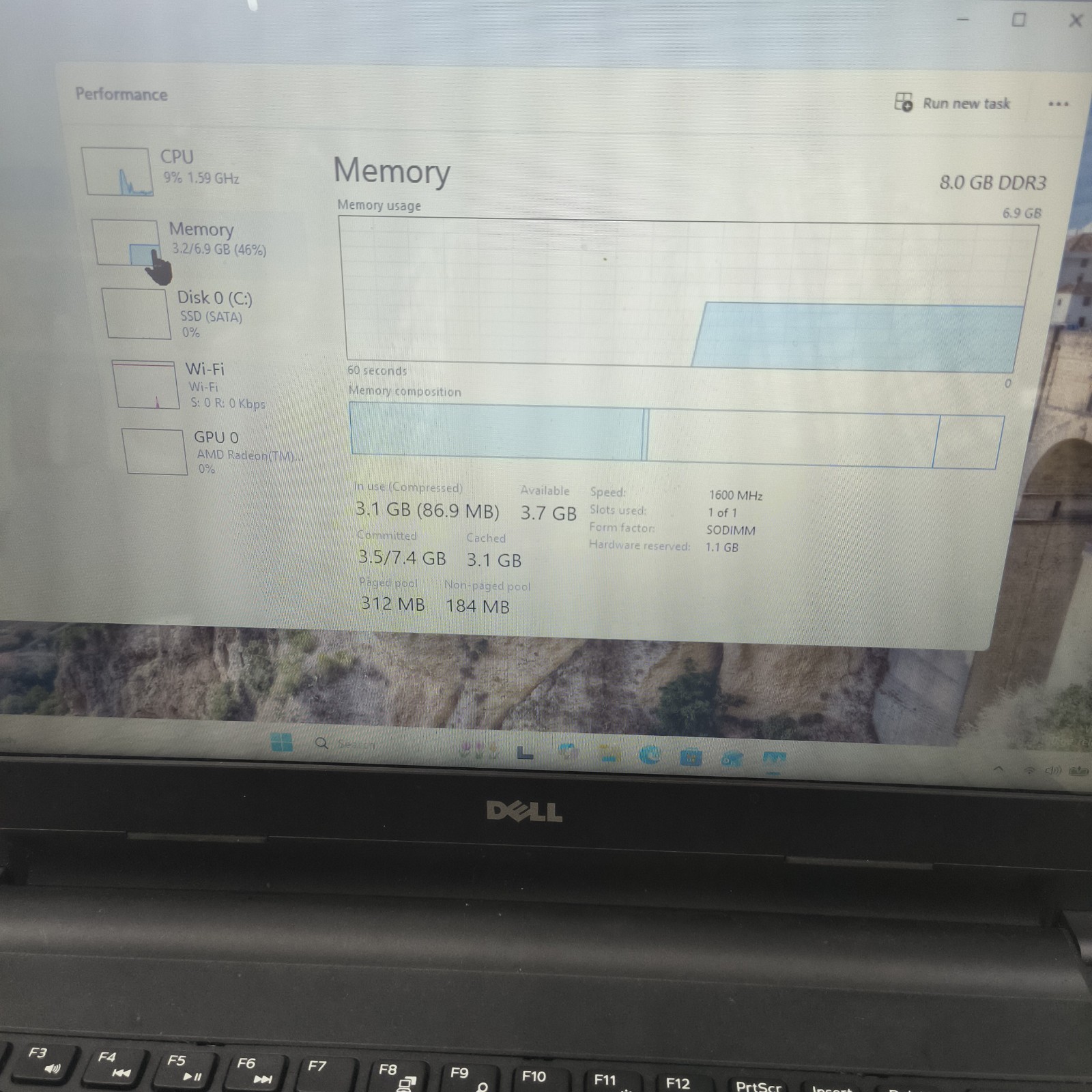 Dell Inspiron 15 3000 15.6” 8gb/256gb SSD AMD A6 DVD Player Win 11H