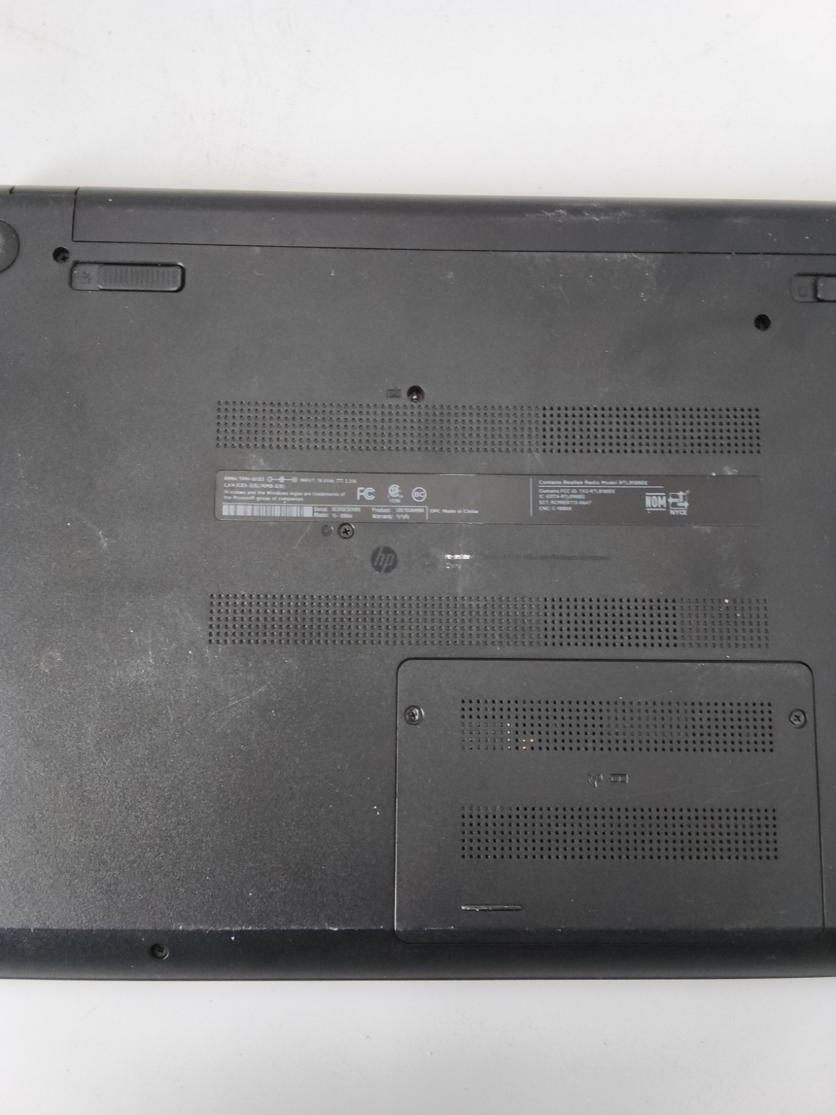 HP 15 Notebook PC | AMD A6-5200 Radeon HD Graphics | 4 GB Ram | 440 GB See Desc!