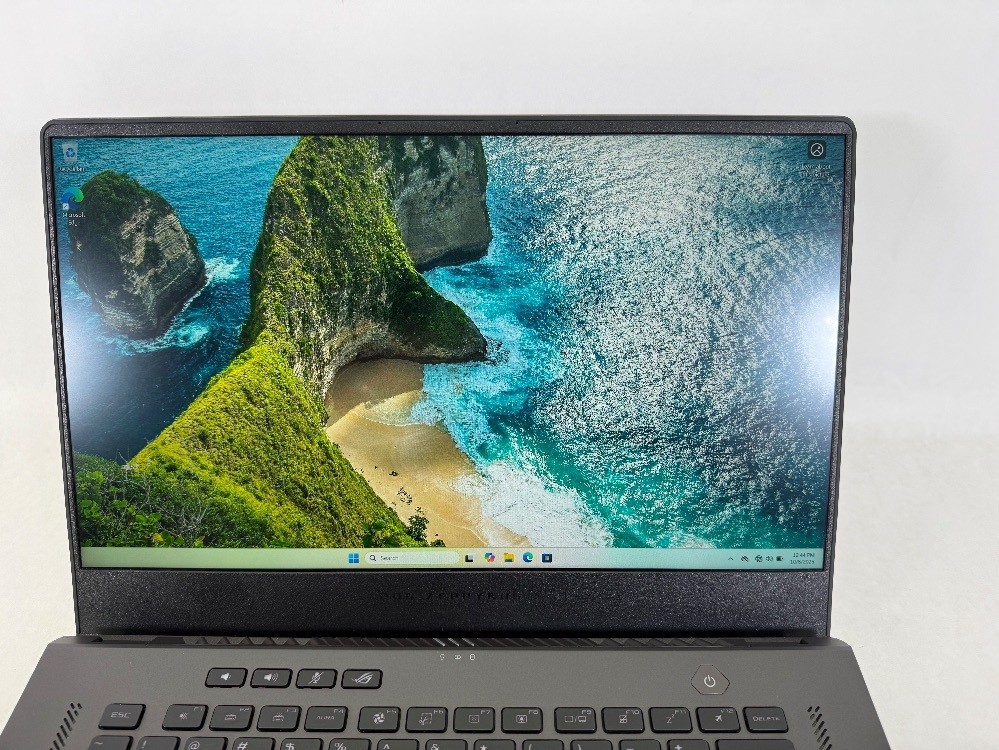 Asus ROG Zephyrus G15 (2021) Gaming Laptop