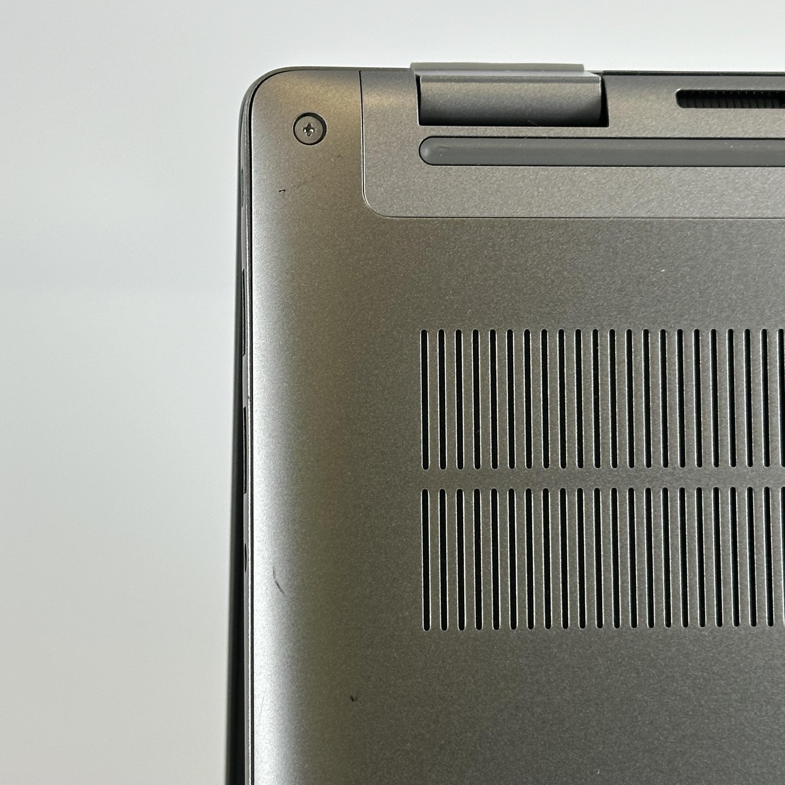 Dell Latitude 7450 14 Gray QHD+ TOUCH 3.8 GHz Ultra 7 165H 32GB 256GB SSD Good