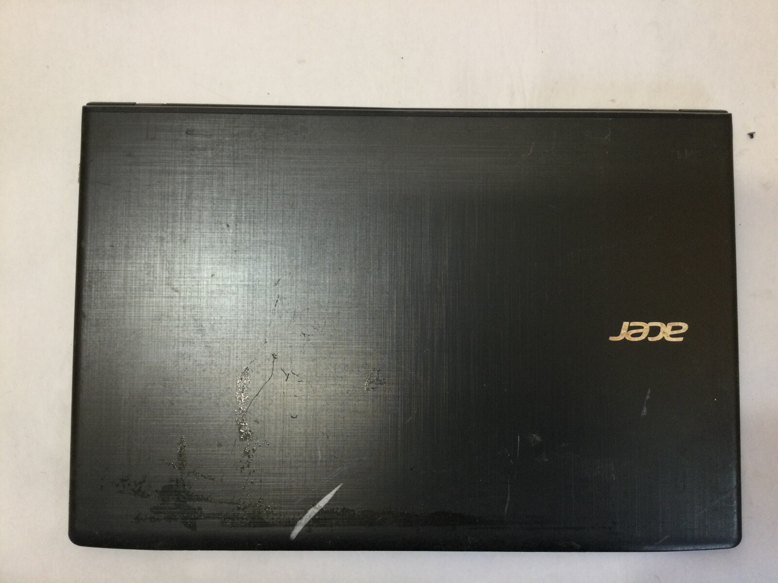 ACER ASPIRE E 15 – I3 7100 U – NO RAM – FOR PARTS – DOES NOT BOOT- READ DESC -BB