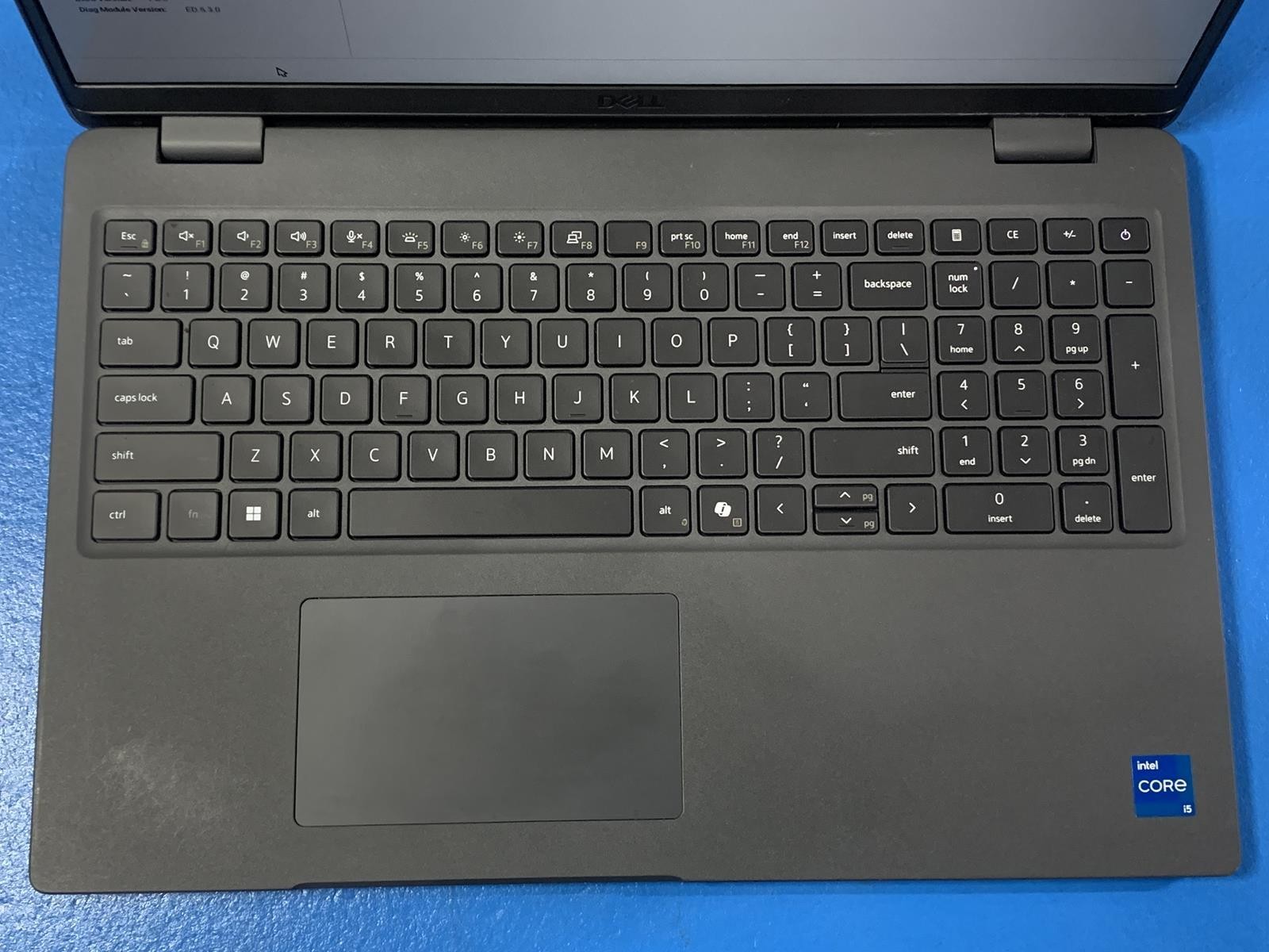 Dell Latitude 3550 Core i5 1335U 2.50GHz 16GB DDR5 256GB SSD Grey NO OS