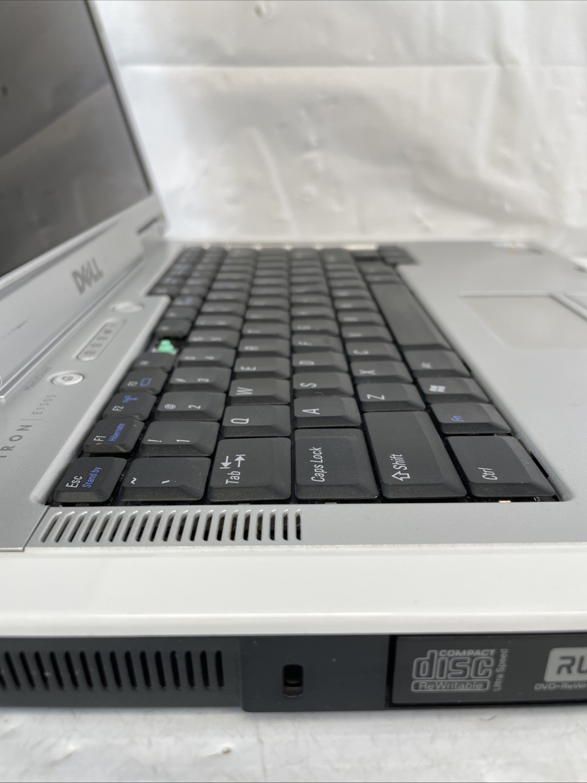 Retro Dell Inspiron E1505 15.4″ Intel Core 2 Duo 1.83GHz 2GB RAM 80GB HDD WinXP