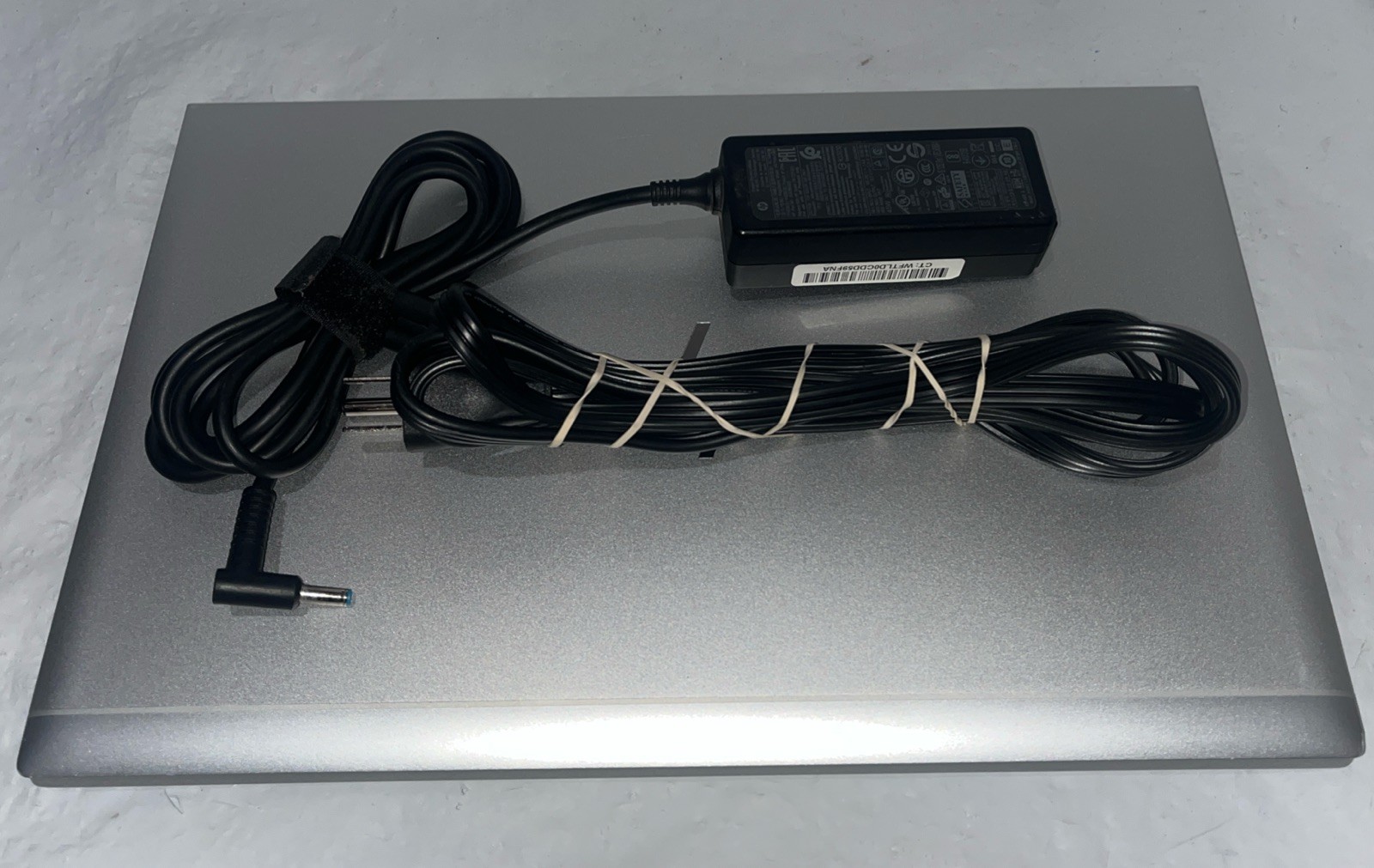 HP EliteBook 840 G8 14″ i5-1145G7@2.6GHz, 16GB RAM, 256GB M2, Win 11 Pro *READ*