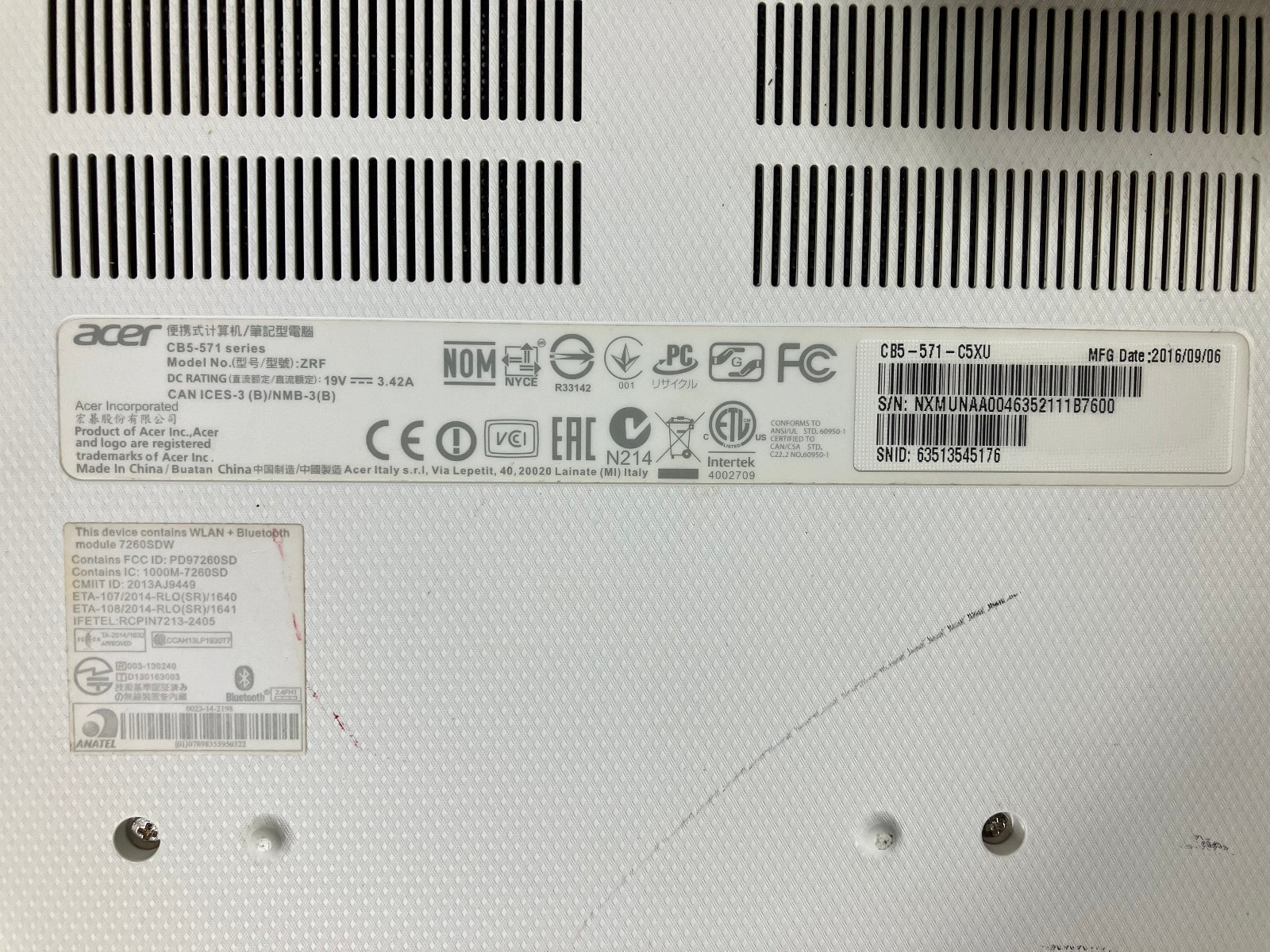 Acer Chromebook 15, 15.6″ Intel Celeron 3215U, CB5-571-C5XU with cord