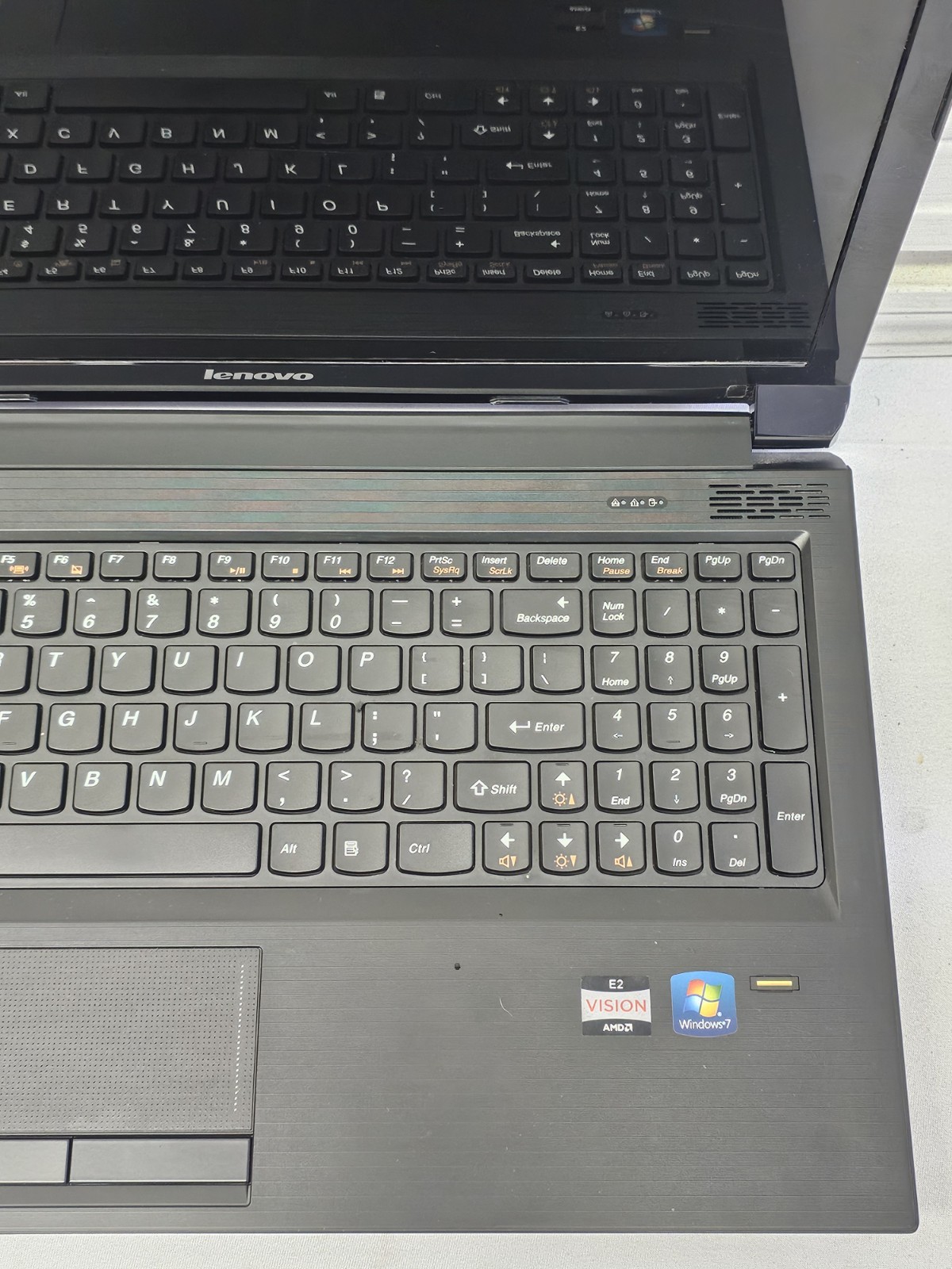 Lenovo B575 Laptop – AMD E2-350 – 8GB RAM – 250GB HDD – Windows 10