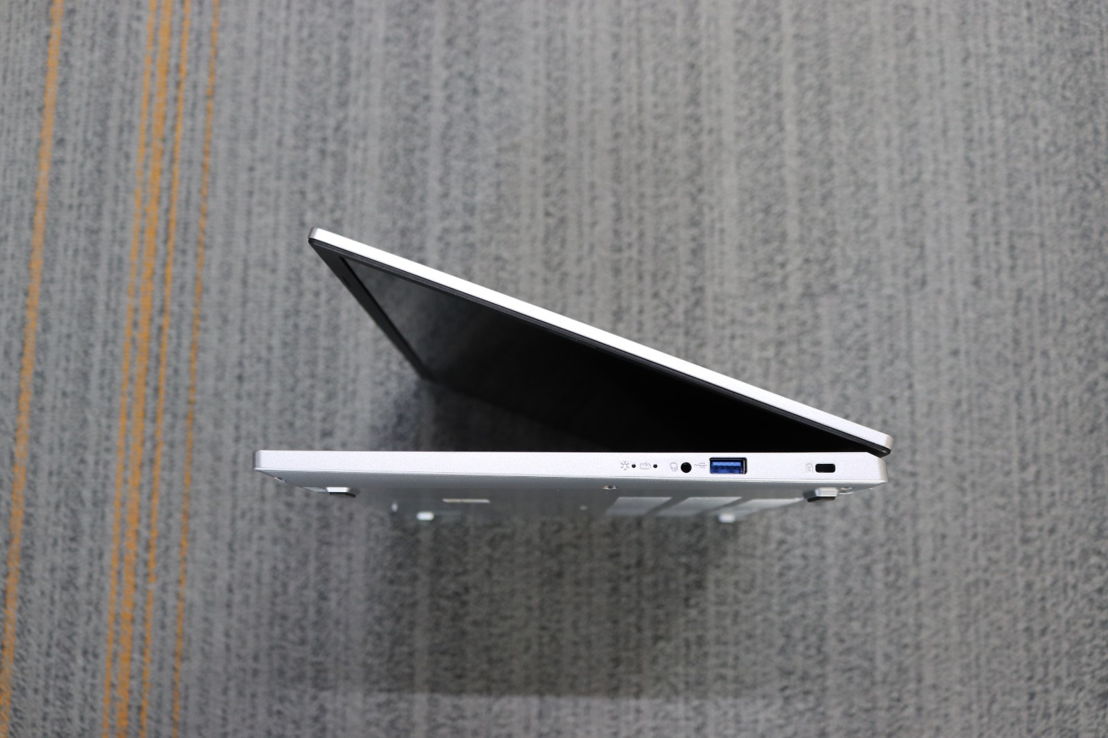 Acer 3 15 A315-24P-R7VH 15.6″ FHD, Ryzen 3 7320U, 8GB DDR5, 128GB SSD Laptop
