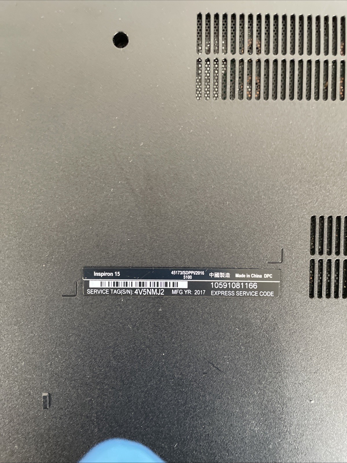 Dell Inspiron 15 3567 | Intel i5-7200U 2.50GHz | 12GB RAM | No HDD | Bad Screen