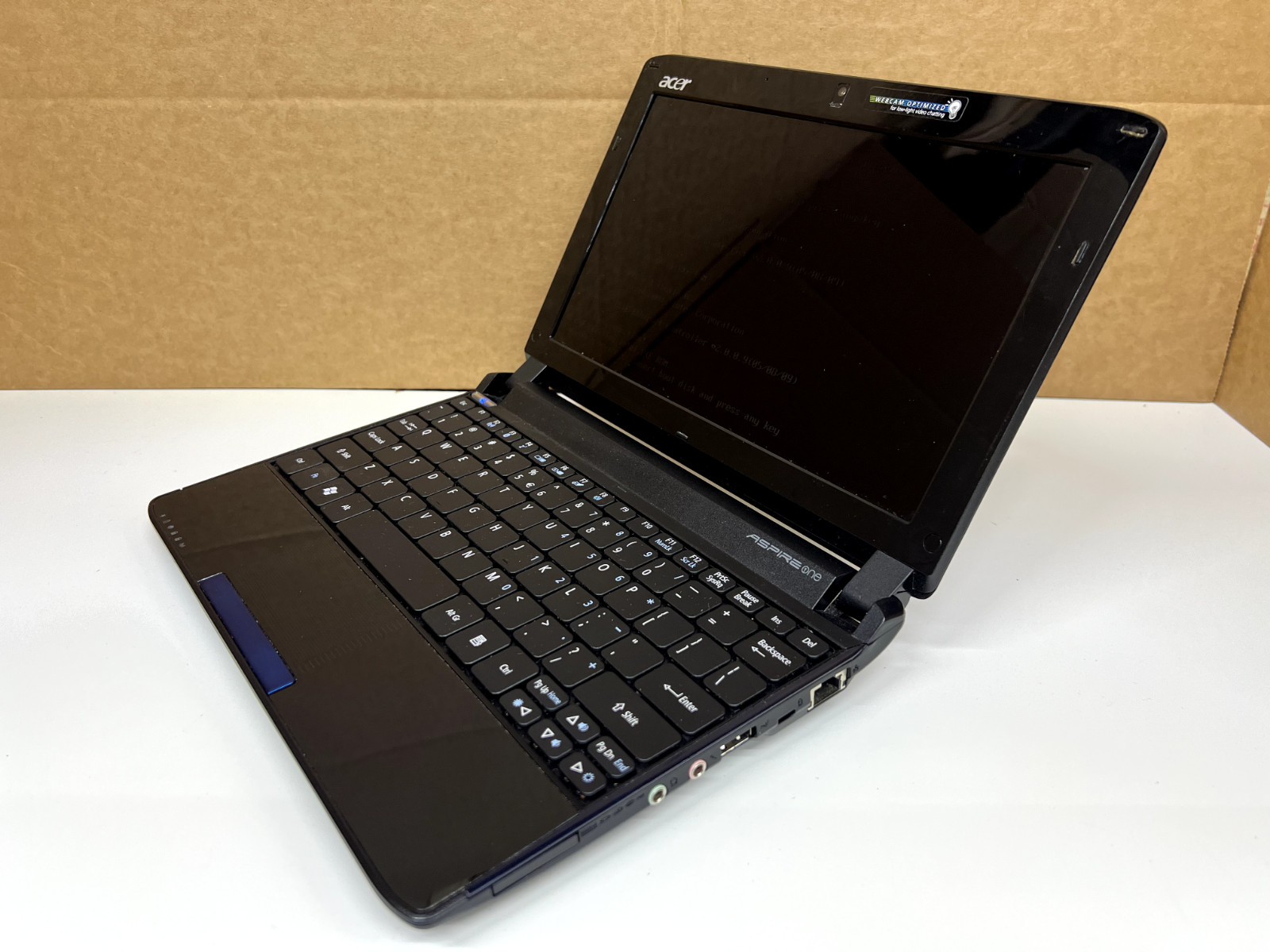 Acer AO532h Aspire One Mini Laptop Intel Atom N450 120GB SSD 1GB RAM For Repair