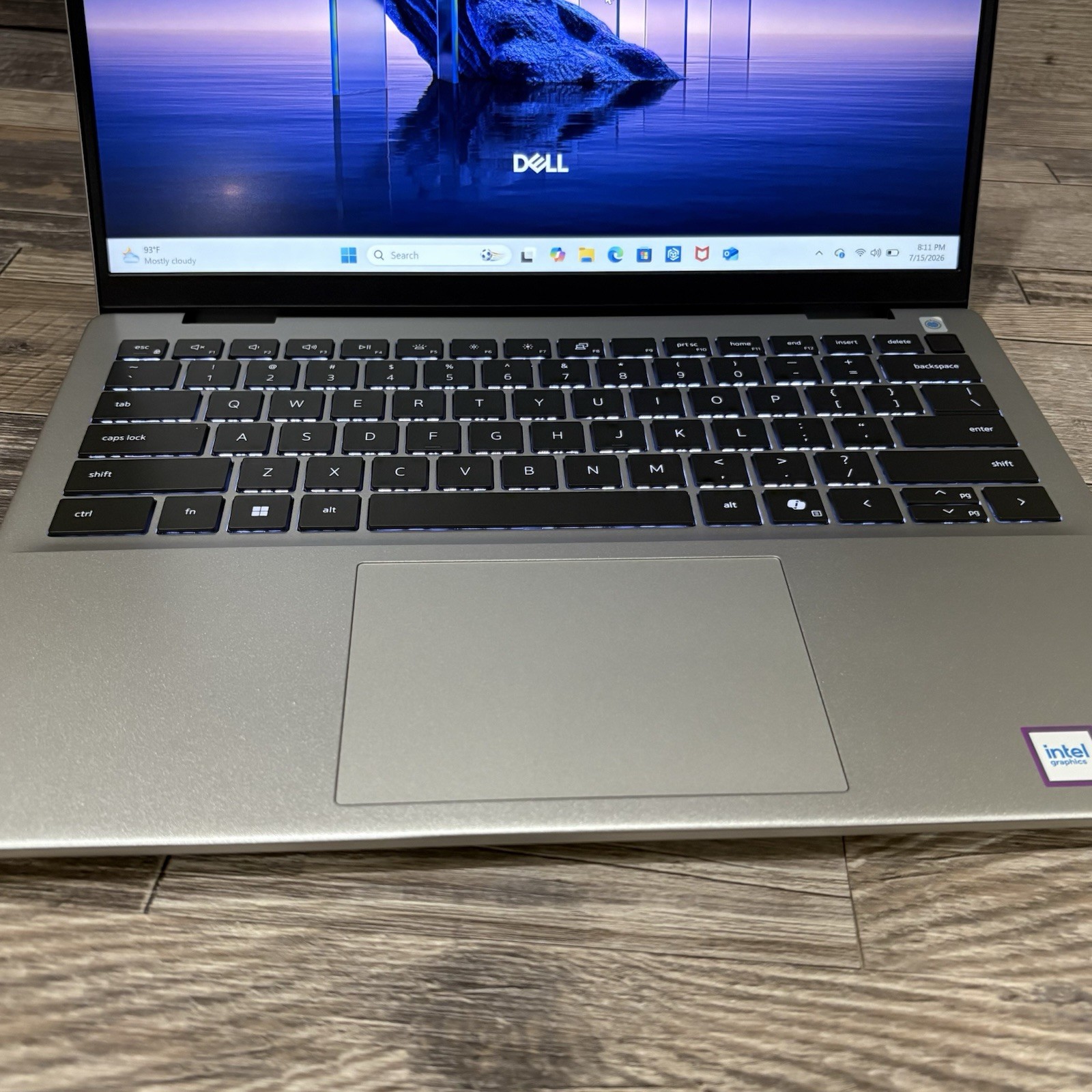 Dell 14 DC14250 14″ Core 7 150U 1.8GHz 16GB RAM 1TB SSD Open Box