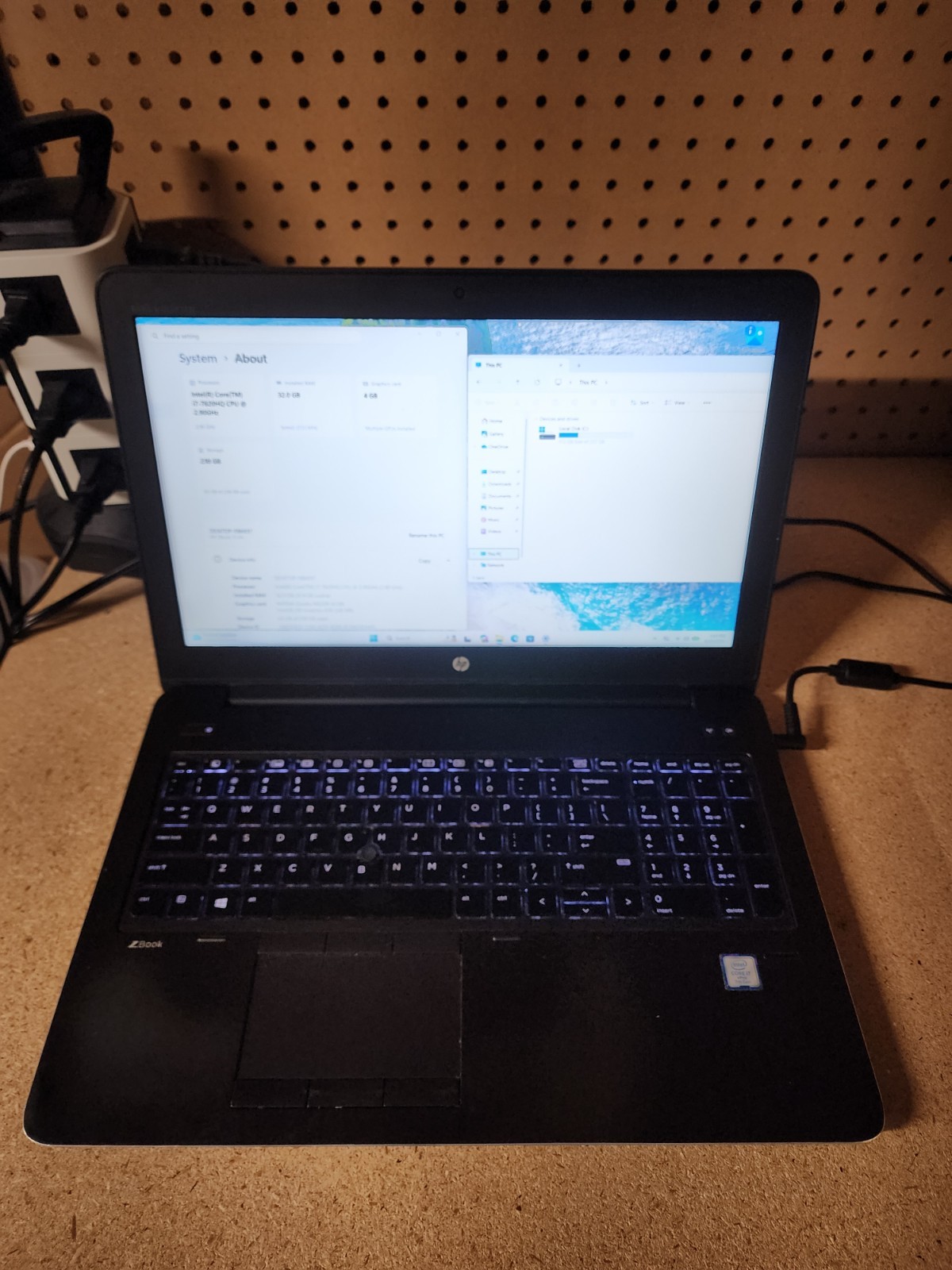 HP ZBook 15 G4 i7-7820HQ 2.9GHz 32GB RAM 256GB SSD W11 Pro Quadro M2200