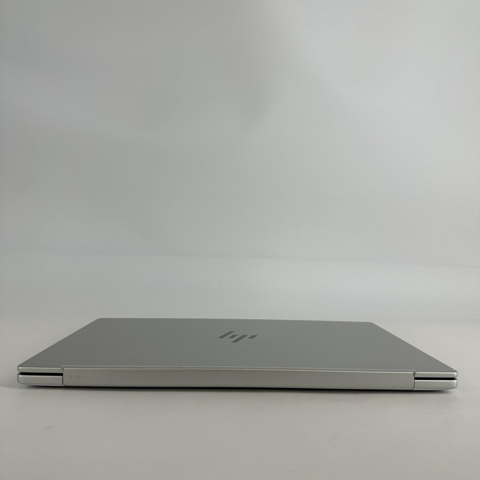 HP Envy 17 Silver FHD TOUCH 1.4 GHz Ultra 7 155H 16GB RAM 1TB SSD Very Good