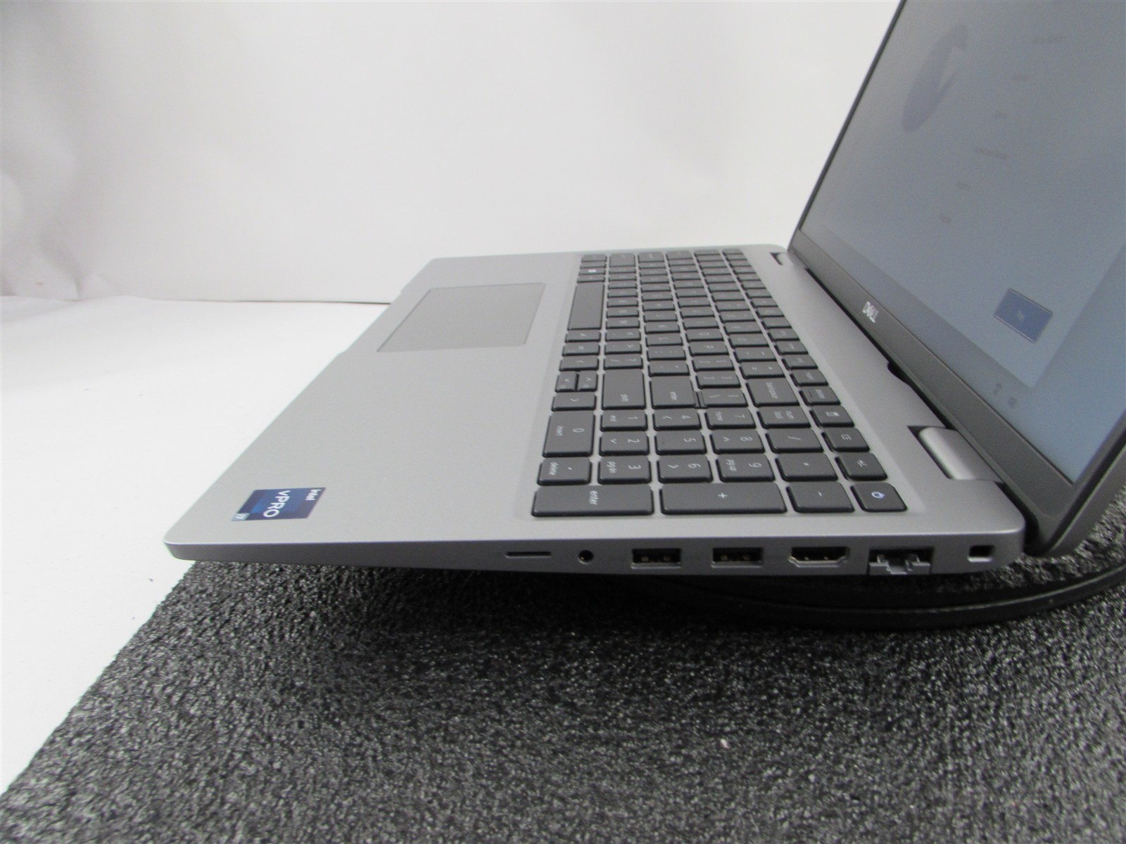DELL LATITUDE 5540 1920X1080 FHD CORE I7-1370P 14 CORE 1TB SSD 32GB RAM WIN 11