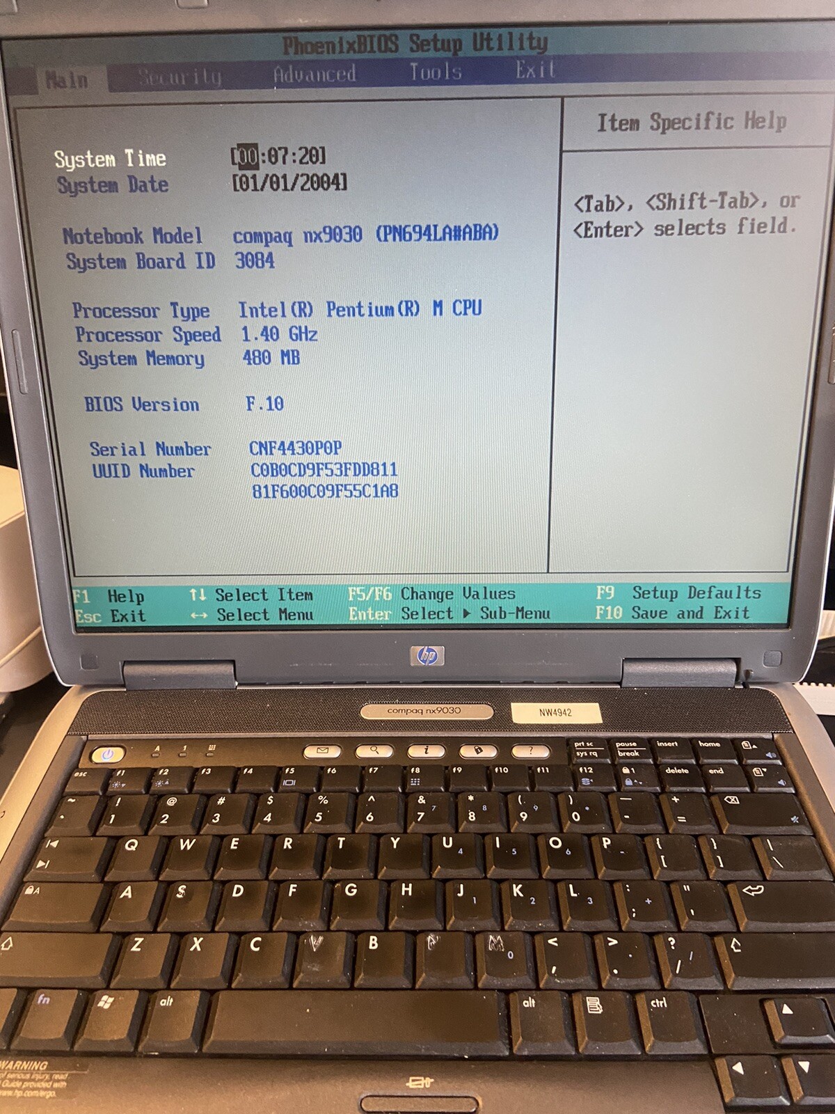 HP Compaq nx9030 Retro XP Laptop FOR PARTS NO DRIVE OR COVER, NO CHARGE