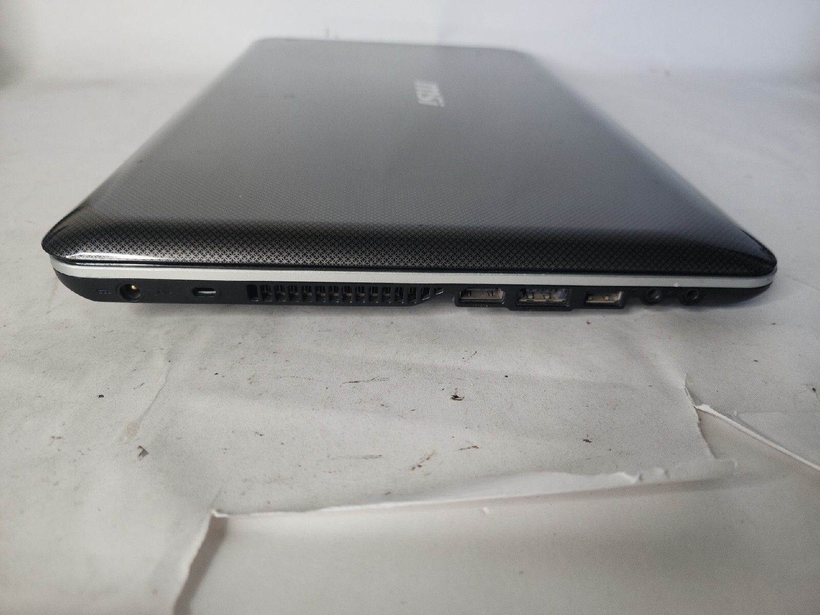 MSI MS-16D3 Laptop 15.6″ Intel Core i5 M460@2.53ghz 4gb No Hdd/caddy READ