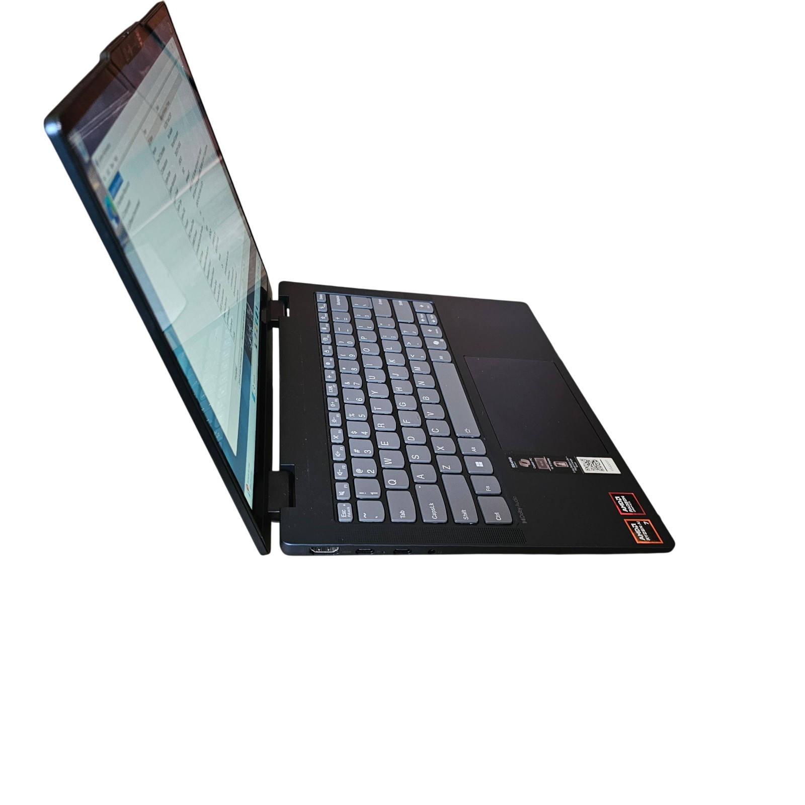 Lenovo Ideapad 5 – 14AKP10 – 2-in-1 14″ Ryzen Ai 7 350 16GB – 1TB SSD Excellent