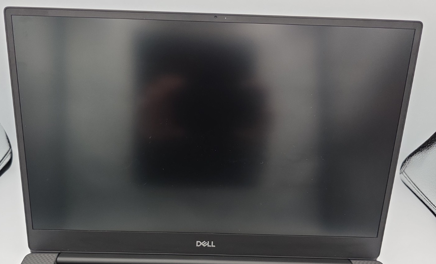 Dell Precision 5540 15.6″ | i7-9850H | 32GB | 1TB | NVIDIA T2000 | w/CHARGER!