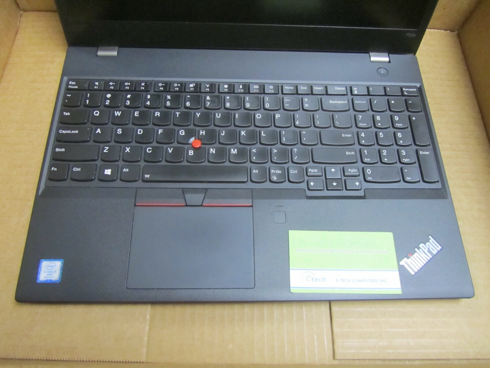nice 20LCS0W702- ThinkPad P52s i7-8650U 16GB 512GB SSD 15.6 FHD QUADRO M520 2GB