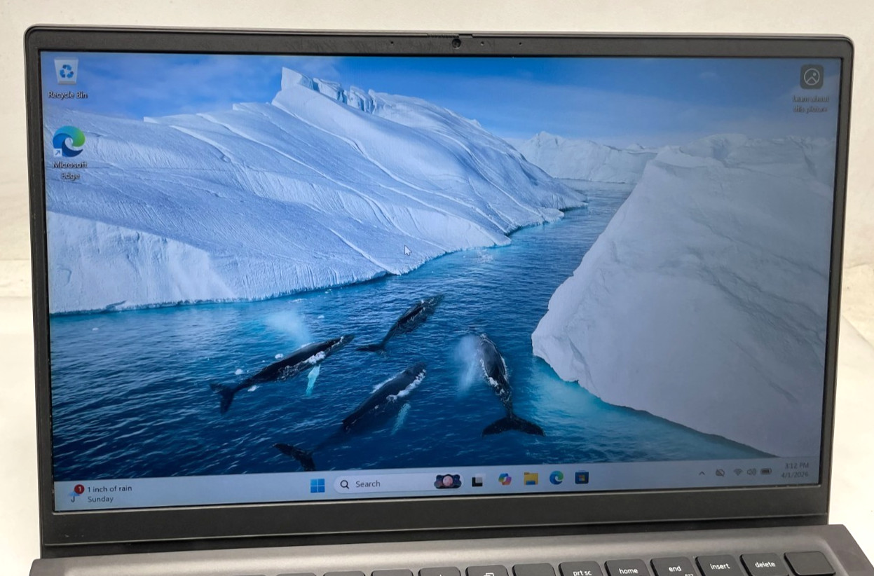 Dell Vostro 14 5410 14″ FHD i7-11370H 3.3Ghz 8gb Ram 256gb SSD W11 PLZ READ