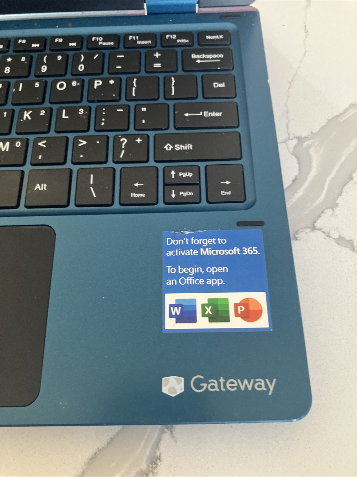 Gateway GWTC116-2BL notebook computer