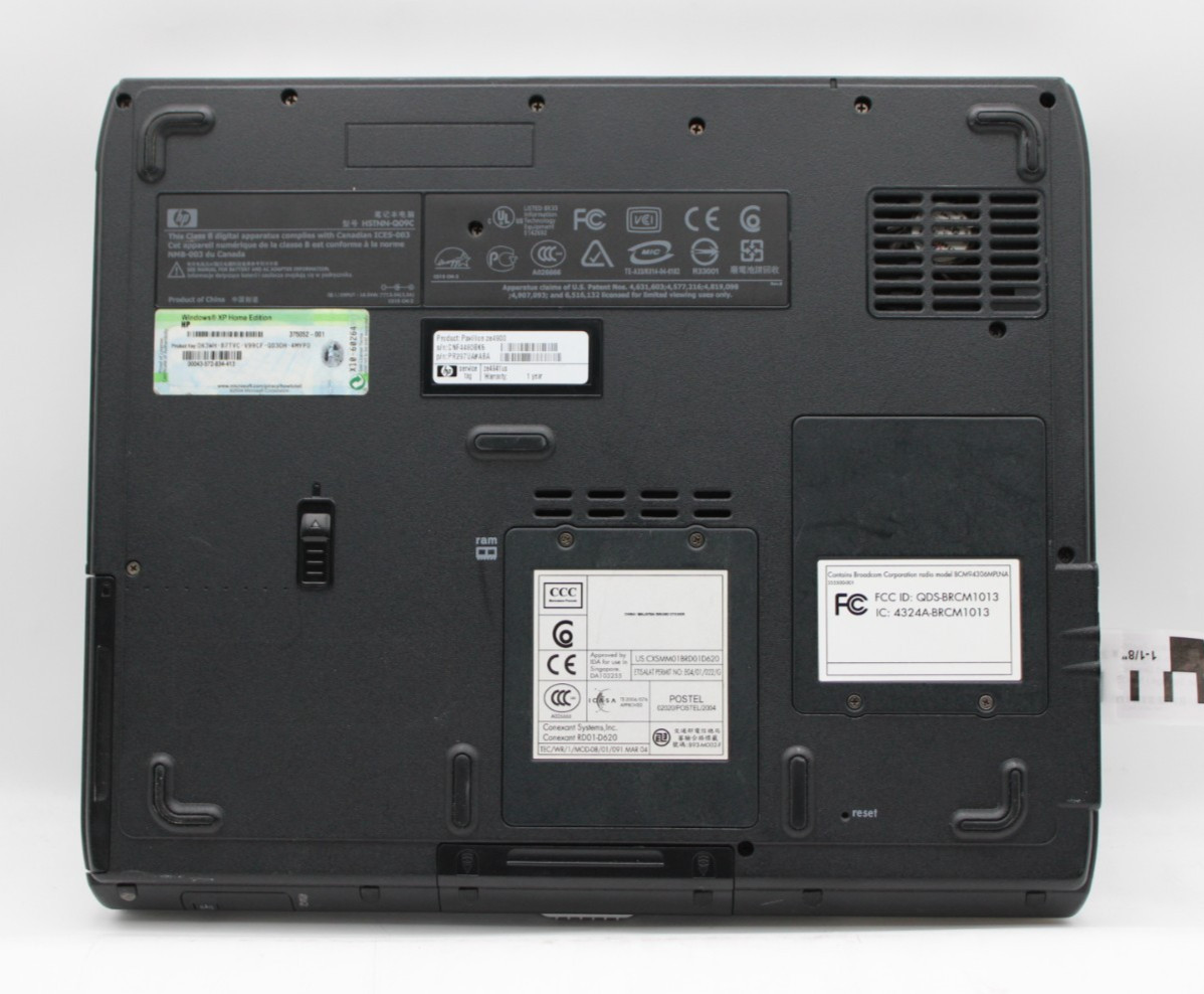 HP Pavilion Ze4900 Pentium M@0.9GHz 1GB DDR NO STORAGE OR OS *USED/TESTED*