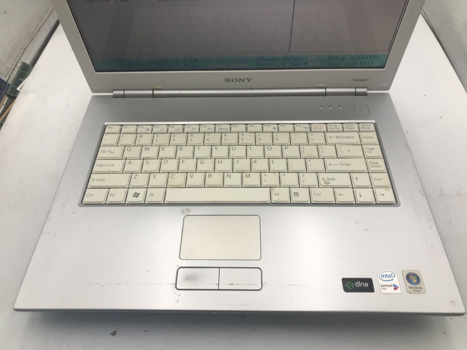 SONY PCG 7X1L – BOOTS TO BIOS – INTEL CENTRINO DUO – 1GB RAM – READ – BB