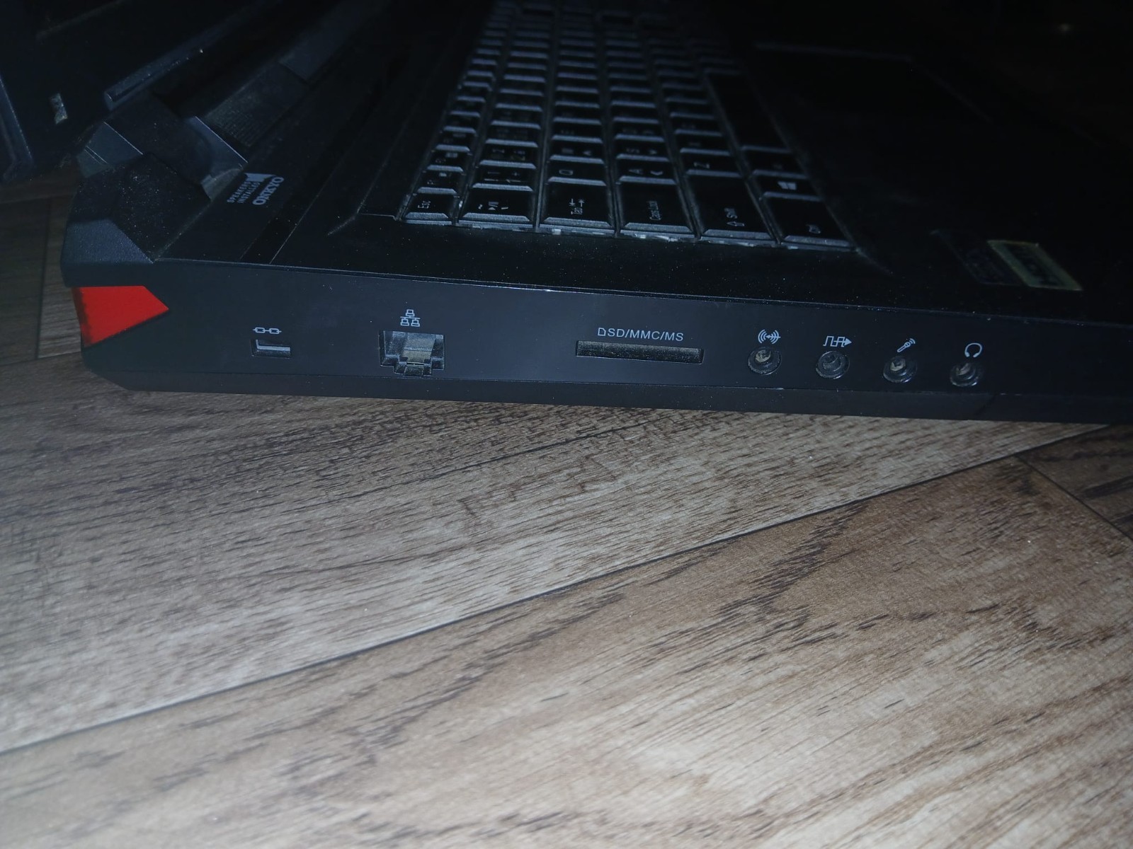 Eurocom X8 17.3″ Gaming Laptop | Intel i7-4700MQ | AMD Radeon HD 8970M 16GB ram