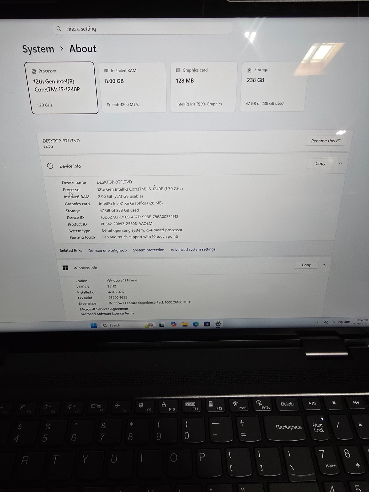 Lenovo Yoga 7 2-in-1 16″ 2.5K Touch Laptop Core i5-1240P 8GB RAM 256GB SSD Gray