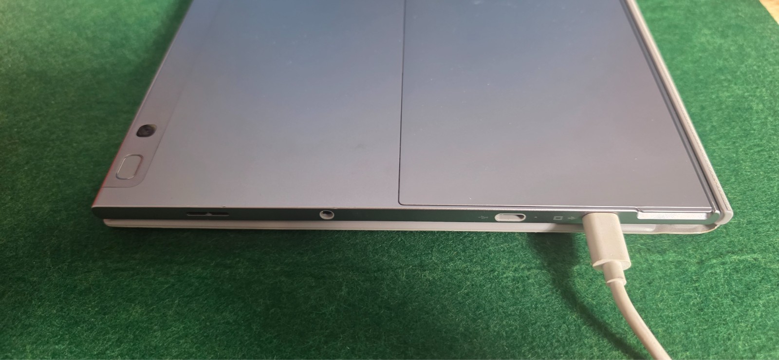 Samsung Galaxy Book2 2-in-1 Laptop Barely Used No Charger