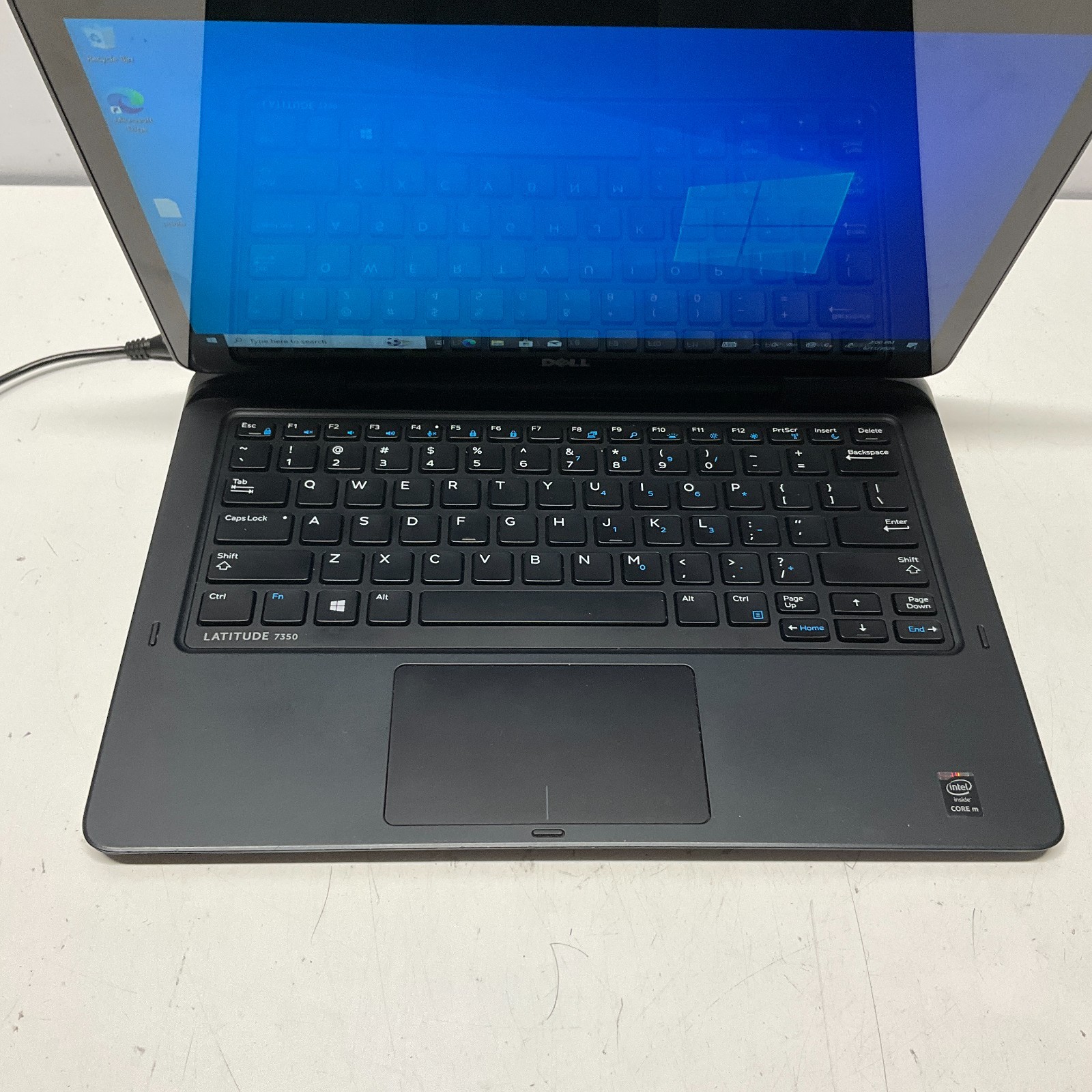 Dell Latitude 7350 TOUCH Core m-5Y71 @ 1.20GHz 8GB RAM 128GB SSD Win 10 BAD BATT