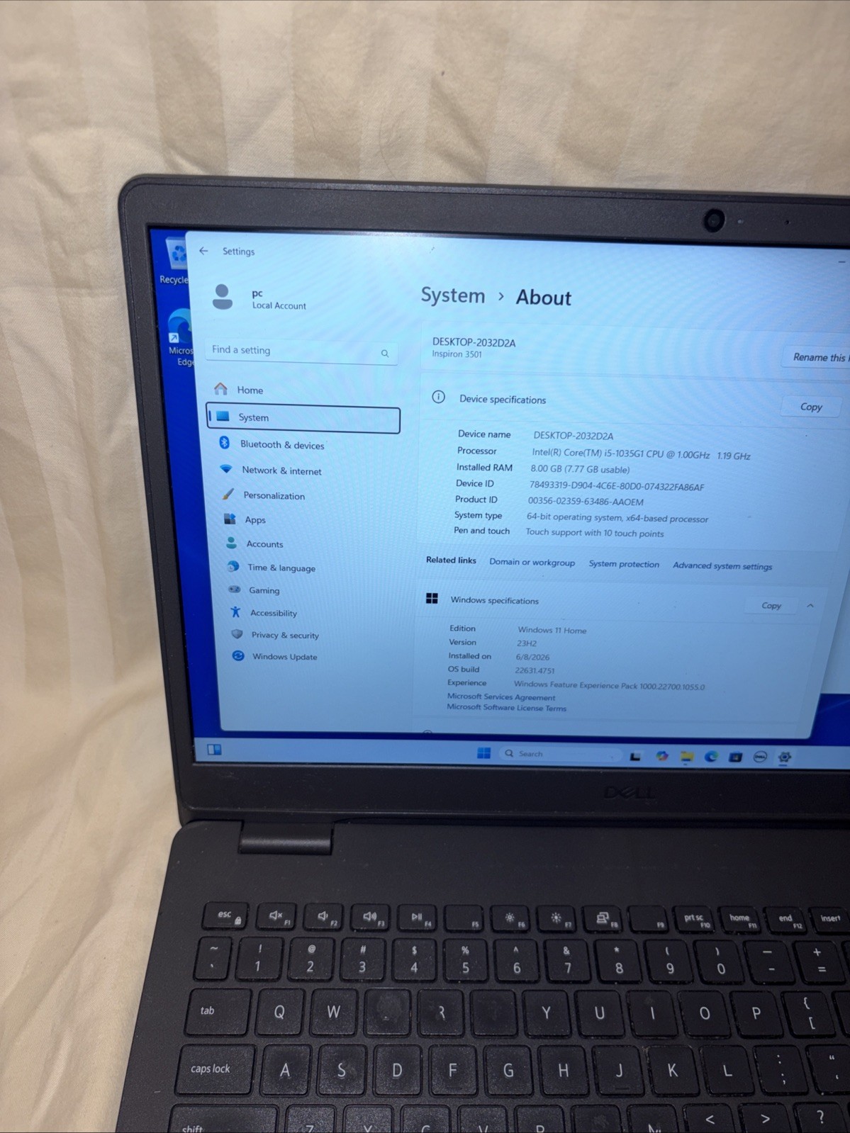 Dell Inspiron 3501 15.5in i5-1035G1 1.0 GHz 8GB 256GB 2019 WIN 11 Home