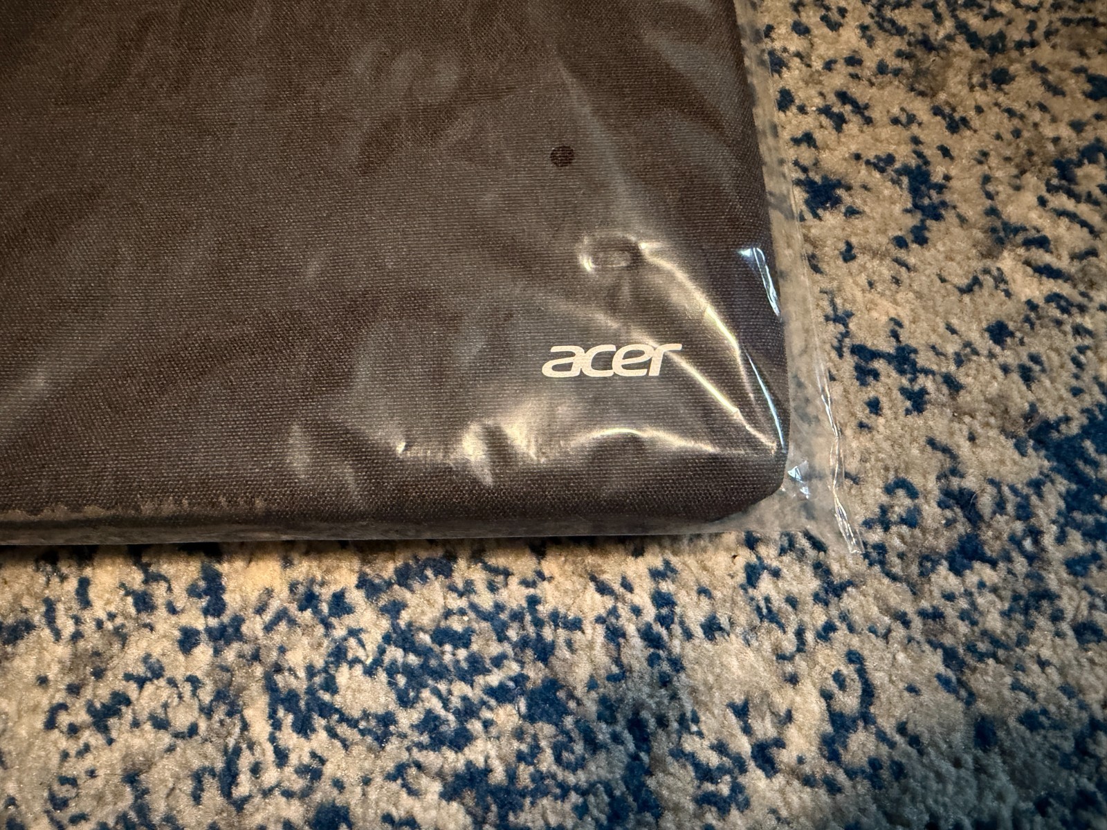 Acer Chromebook 315 (CB315-4H) 15.6″ – Intel N6000 4GB RAM – Mint, w/ Sleeve