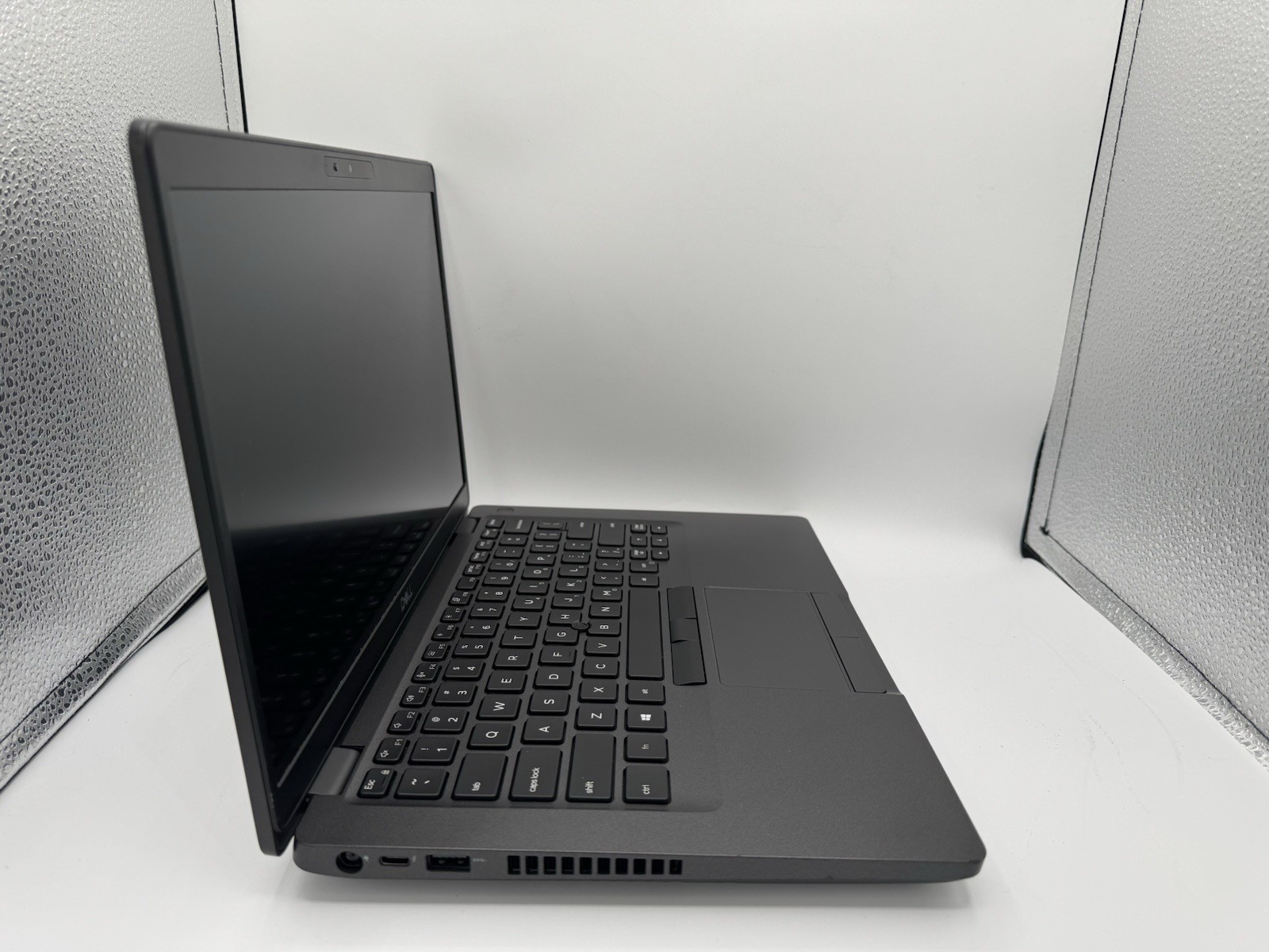 Dell Latitude 5401 14″ Laptop i5 9400H 16GB RAM 256GB NVMe SSD Windows 11 Pro