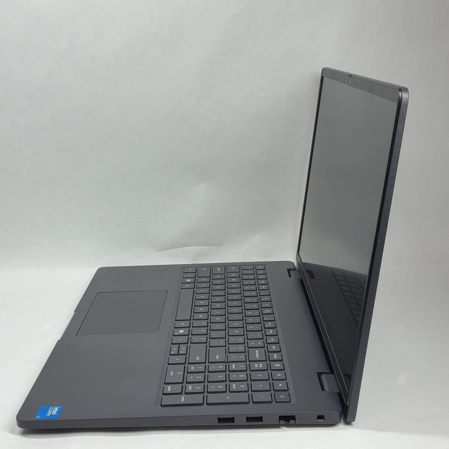 Dell Pro 16 PC16250 16″ i3-100U 1.2GHz 8GB RAM